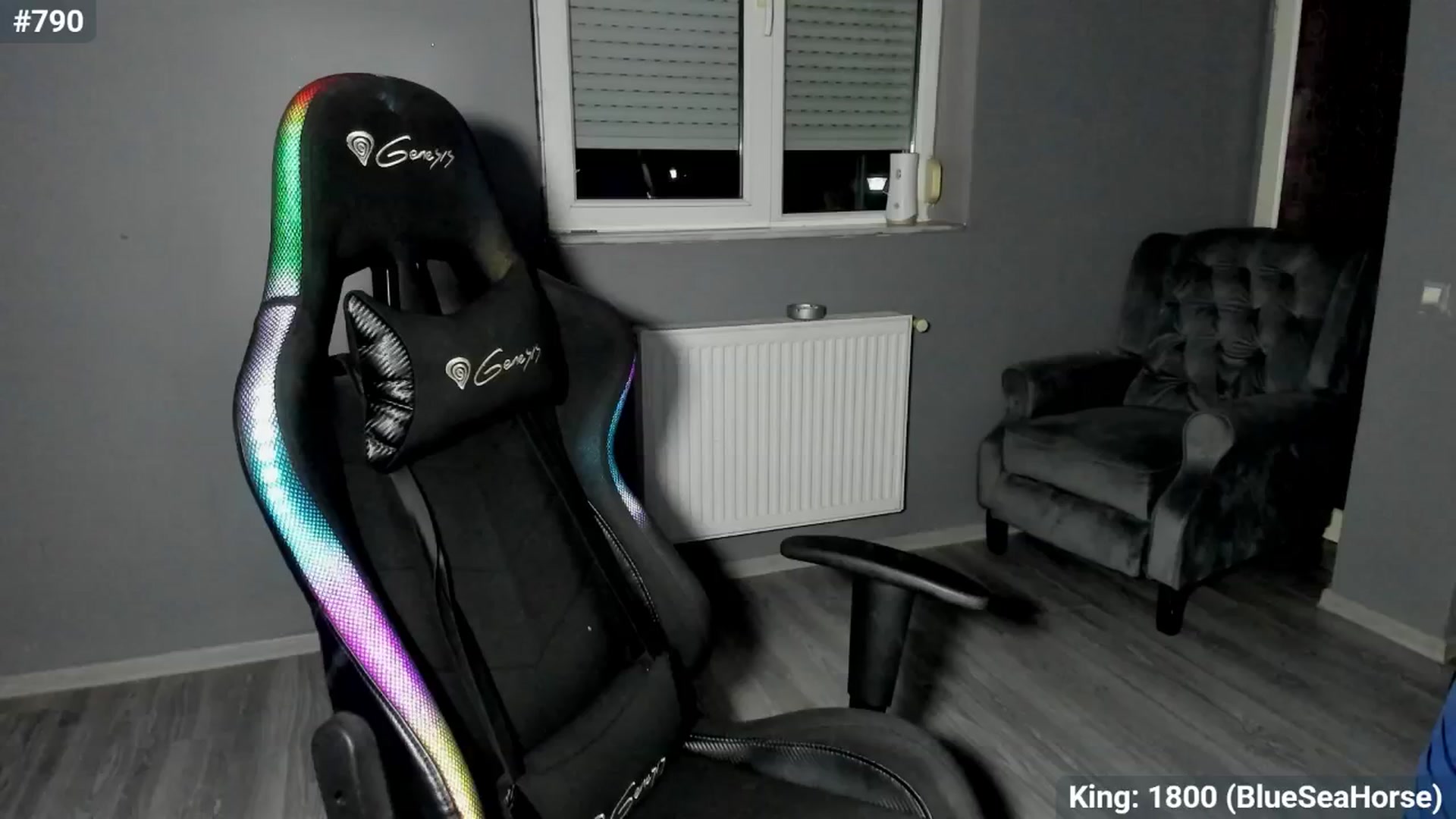 Gallery image thumbnail from BlueeeS's myfreecams stream on, 09/30/2025, 03:21 image 2 of 20