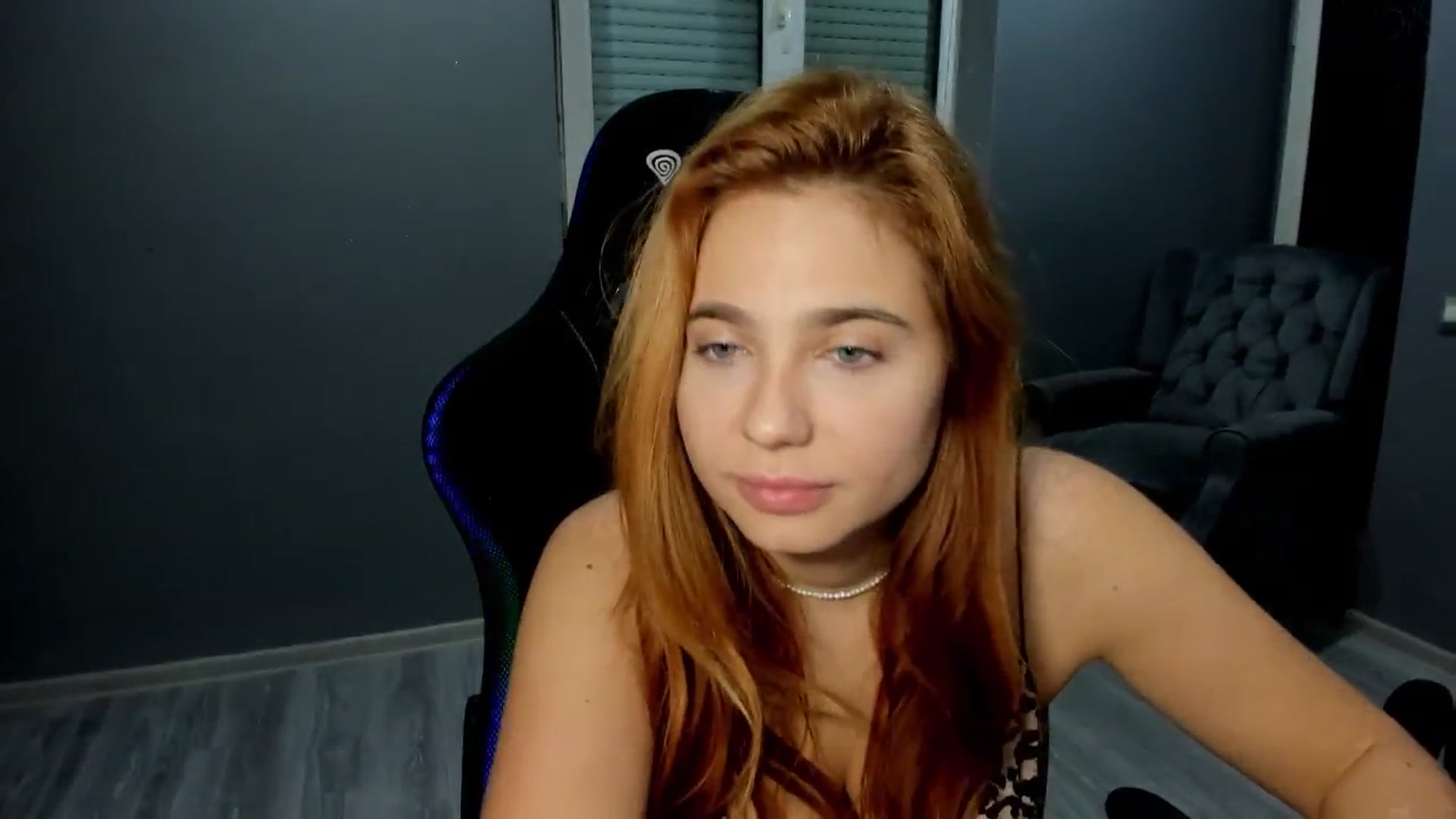 Gallery image thumbnail from BlueeeS's myfreecams stream on, 09/30/2025, 17:49 image 12 of 20