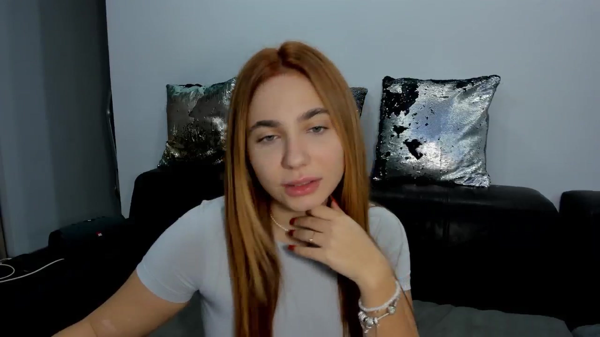 Gallery image thumbnail from BlueeeS's myfreecams stream on, 11/14/2025, 18:21 image 7 of 20