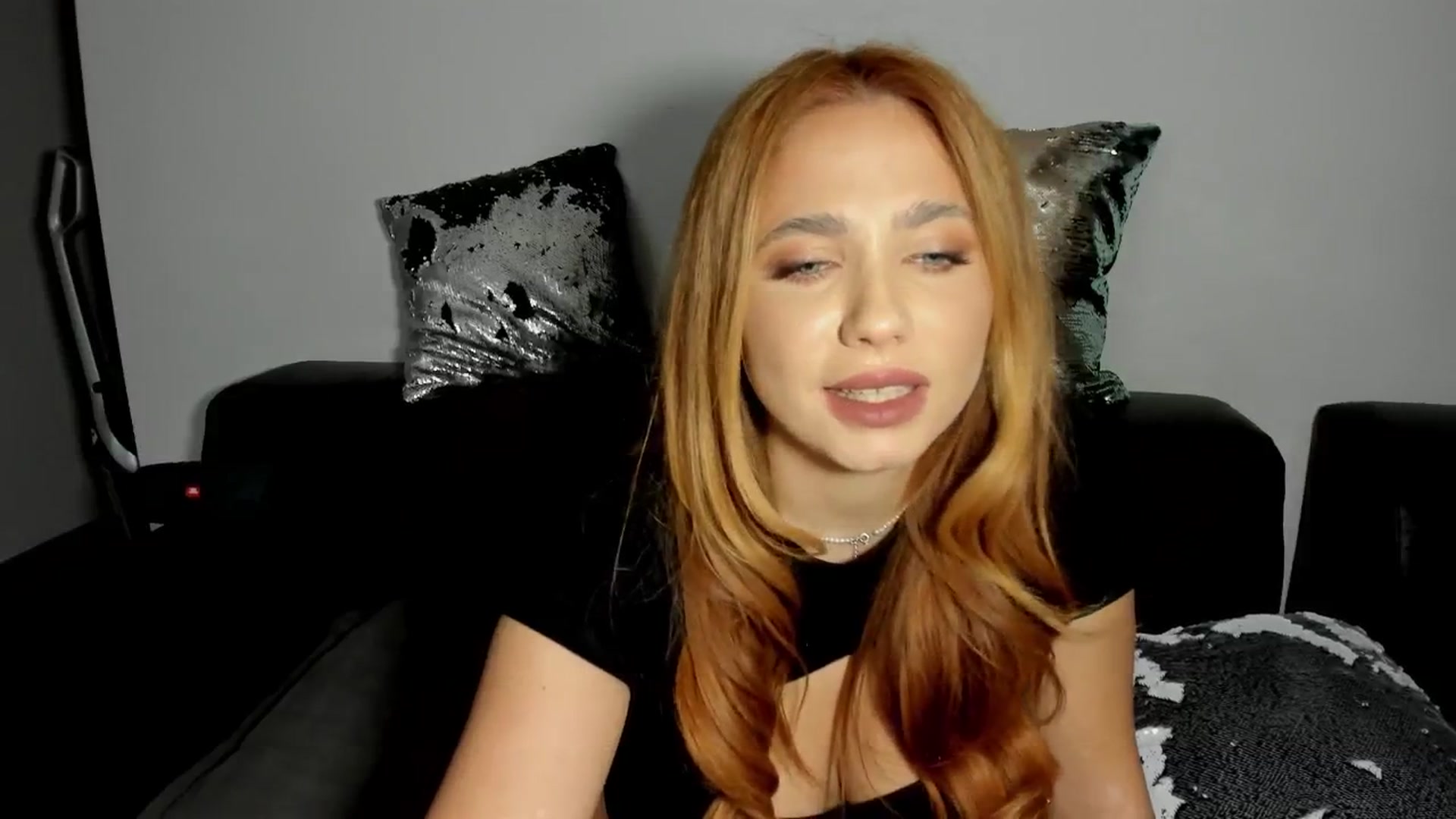 Gallery image thumbnail from BlueeeS's myfreecams stream on, 11/17/2025, 23:28 image 20 of 20