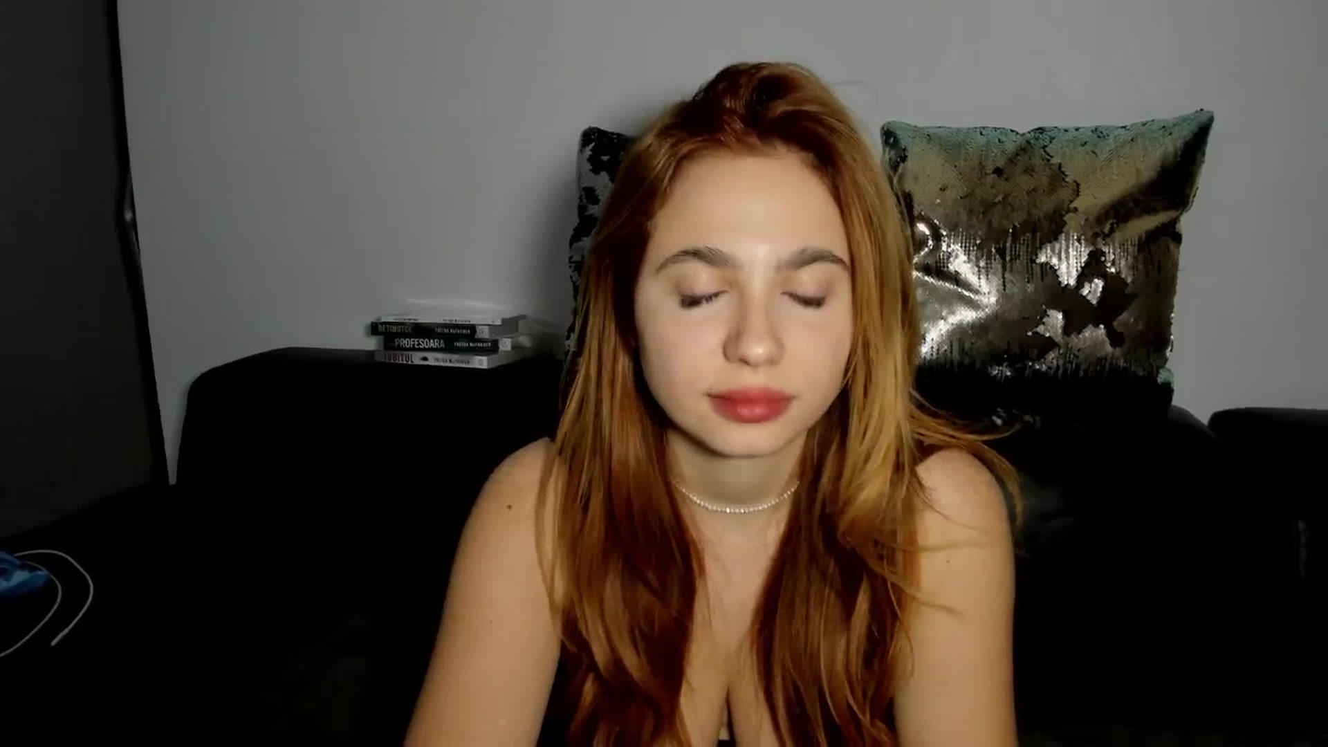 Gallery image thumbnail from BlueeeS's myfreecams stream on, 11/20/2025, 24:58 image 2 of 20