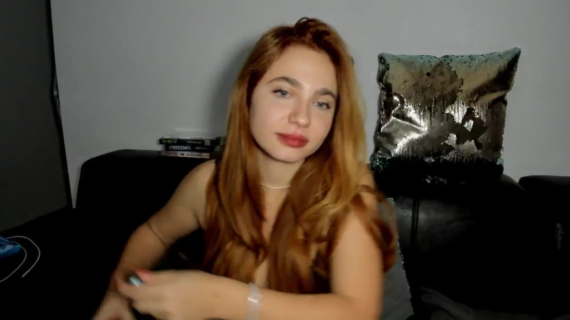 Gallery image thumbnail from BlueeeS's myfreecams stream on, 11/20/2025, 24:58 image 7 of 20