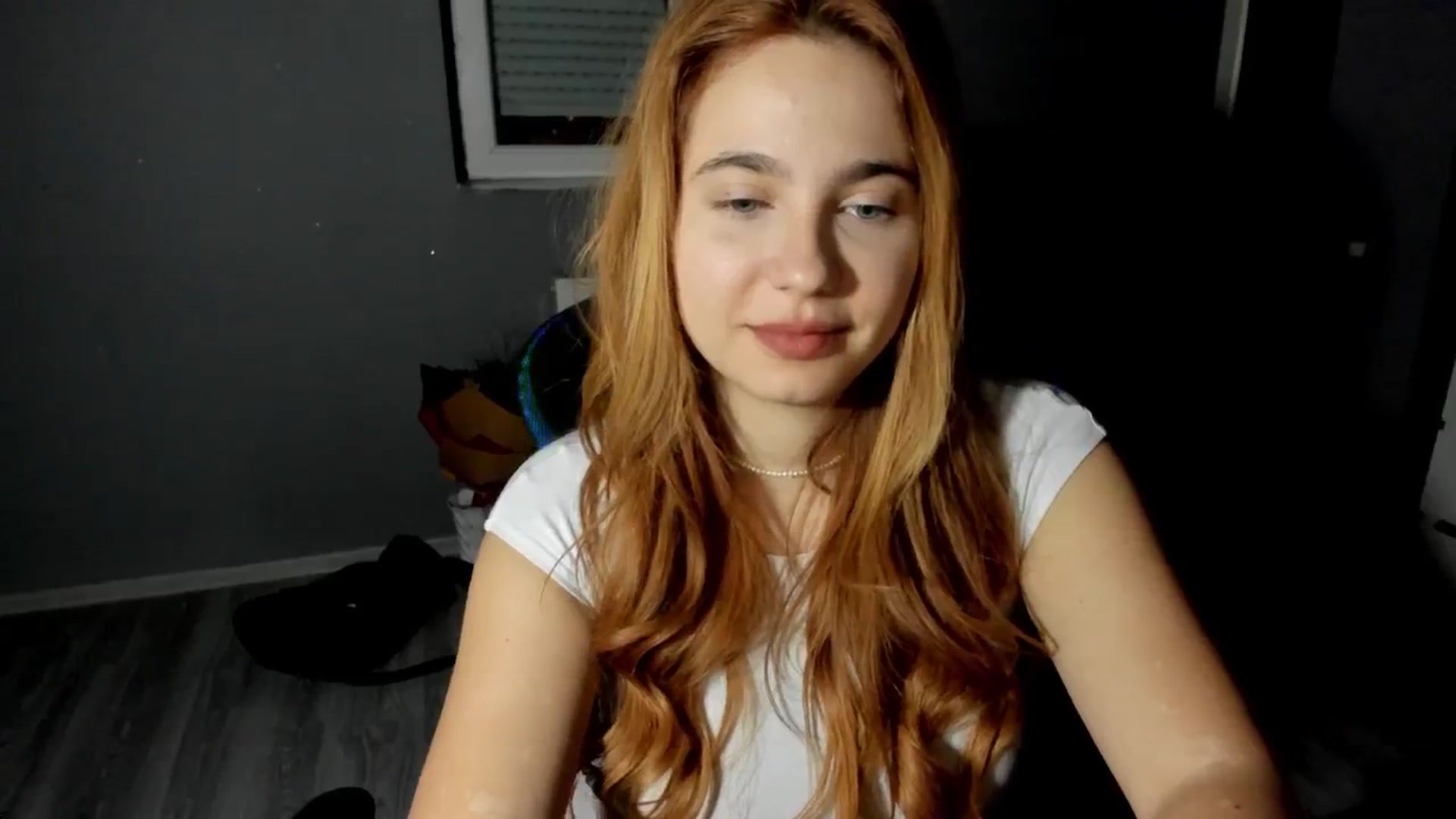Gallery image thumbnail from BlueeeS's myfreecams stream on, 12/10/2025, 01:35 image 4 of 20