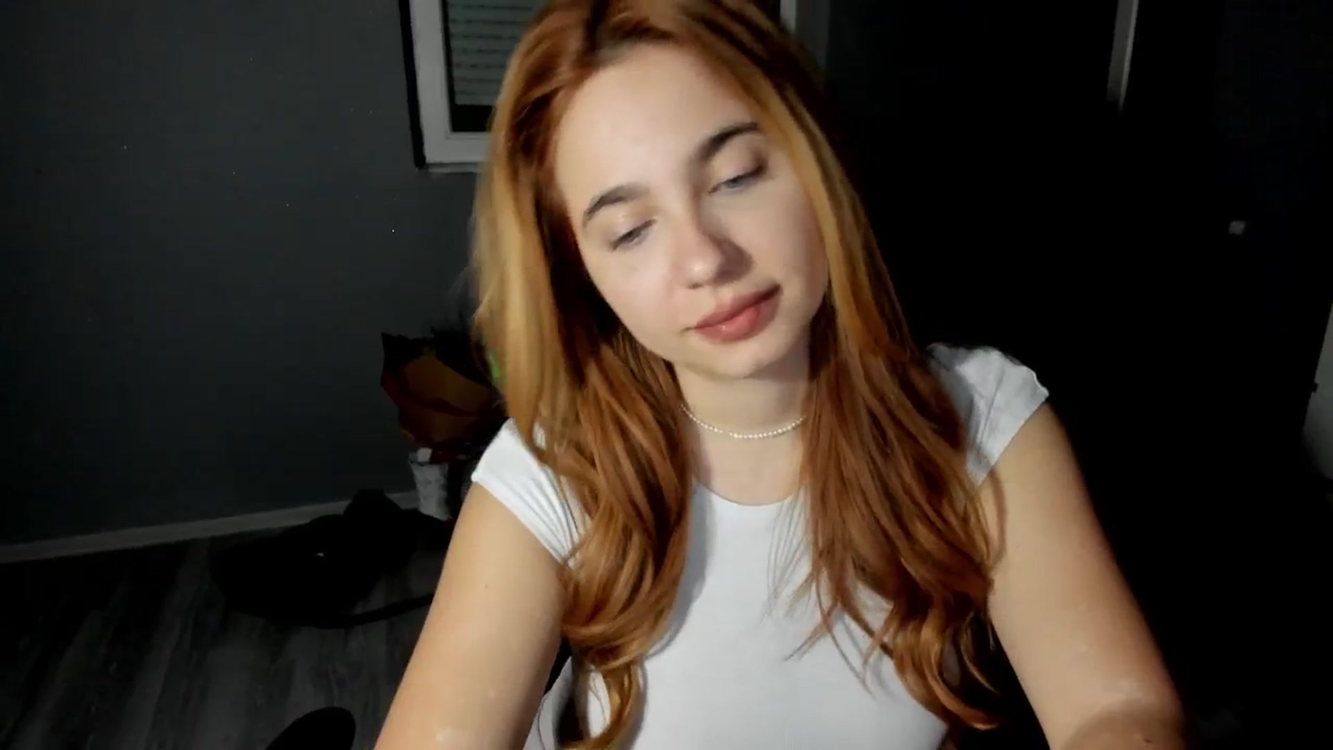 Gallery image thumbnail from BlueeeS's myfreecams stream on, 12/10/2025, 01:35 image 6 of 20