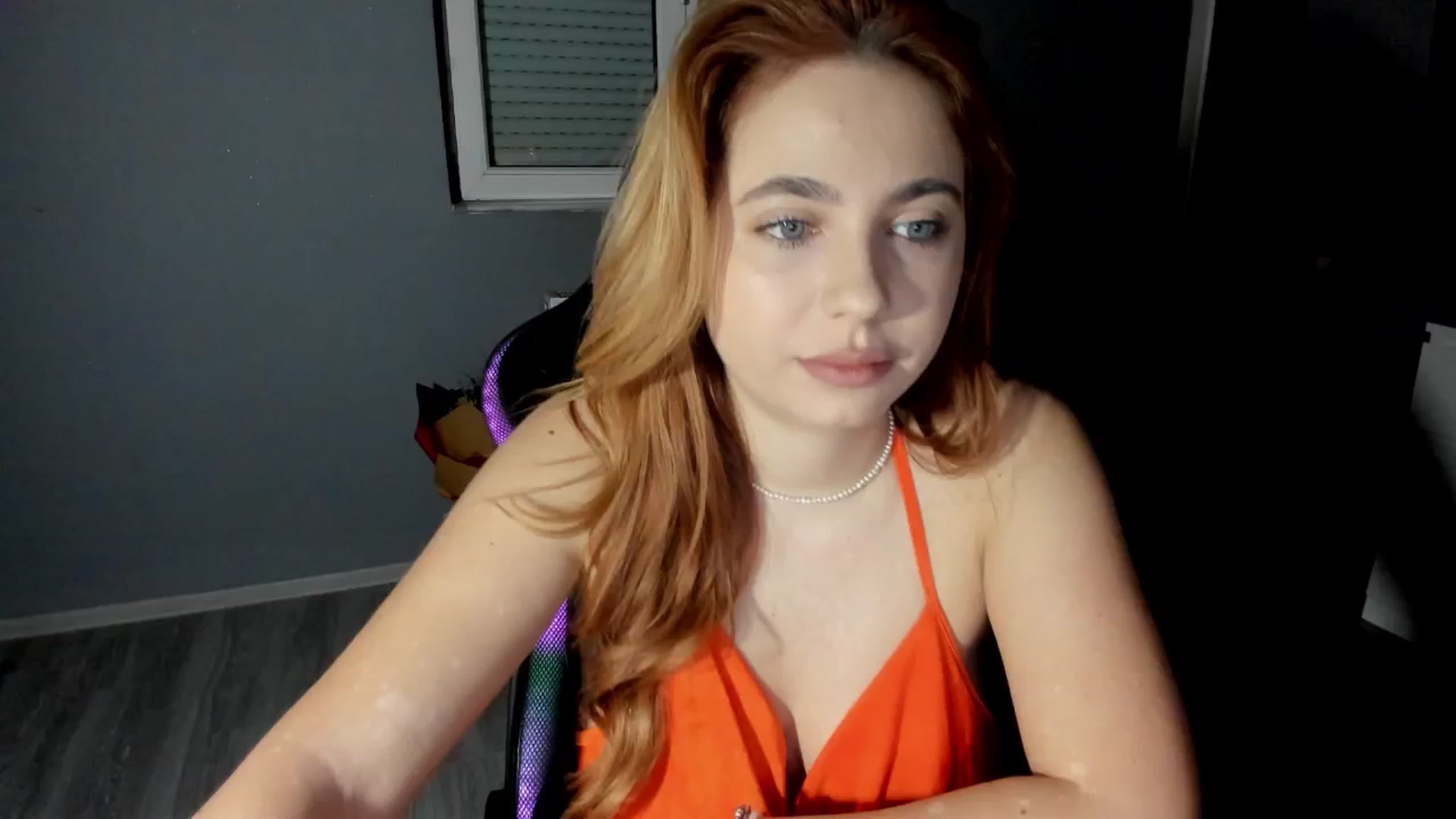 Gallery image thumbnail from BlueeeS's myfreecams stream on, 12/12/2025, 01:42 image 20 of 20