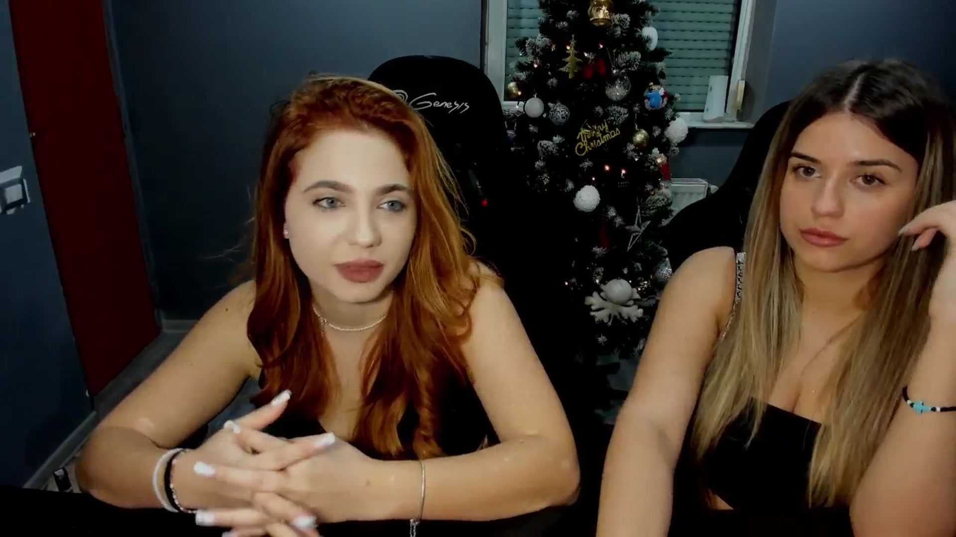 Gallery image thumbnail from BlueeeS's myfreecams stream on, 12/19/2025, 24:03 image 7 of 20
