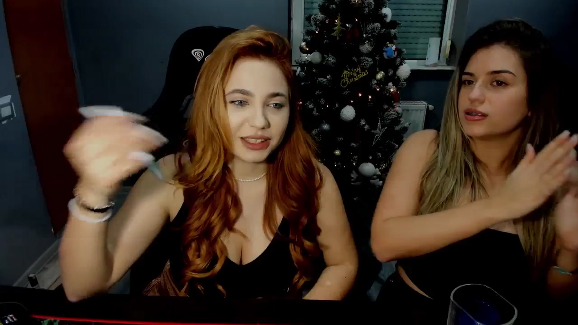 Gallery image thumbnail from BlueeeS's myfreecams stream on, 12/19/2025, 01:55 image 19 of 20