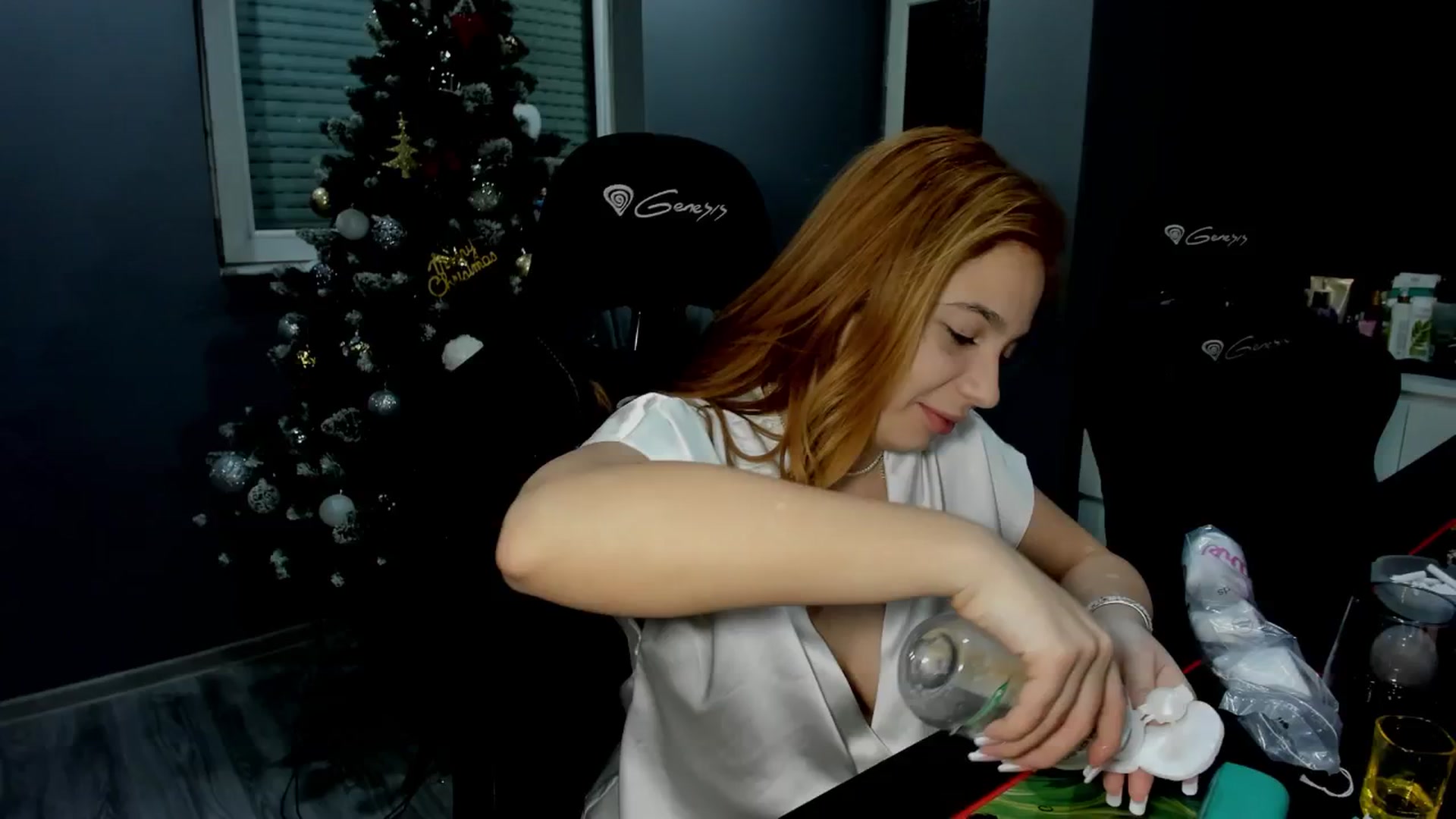 Gallery image thumbnail from BlueeeS's myfreecams stream on, 01/21/2026, 01:22 image 20 of 20