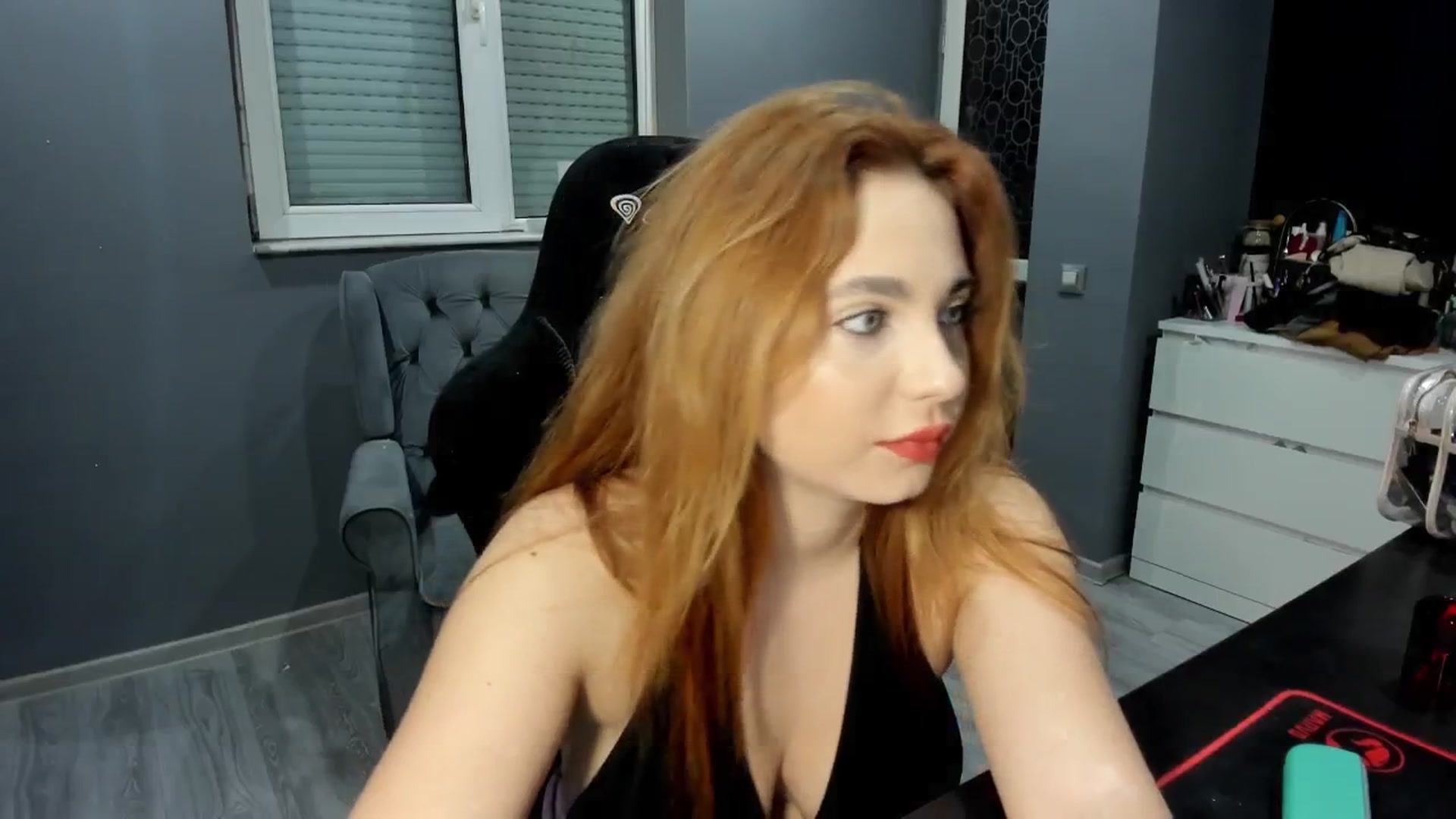 Gallery image thumbnail from BlueeeS's myfreecams stream on, 03/12/2026, 20:49 image 9 of 20