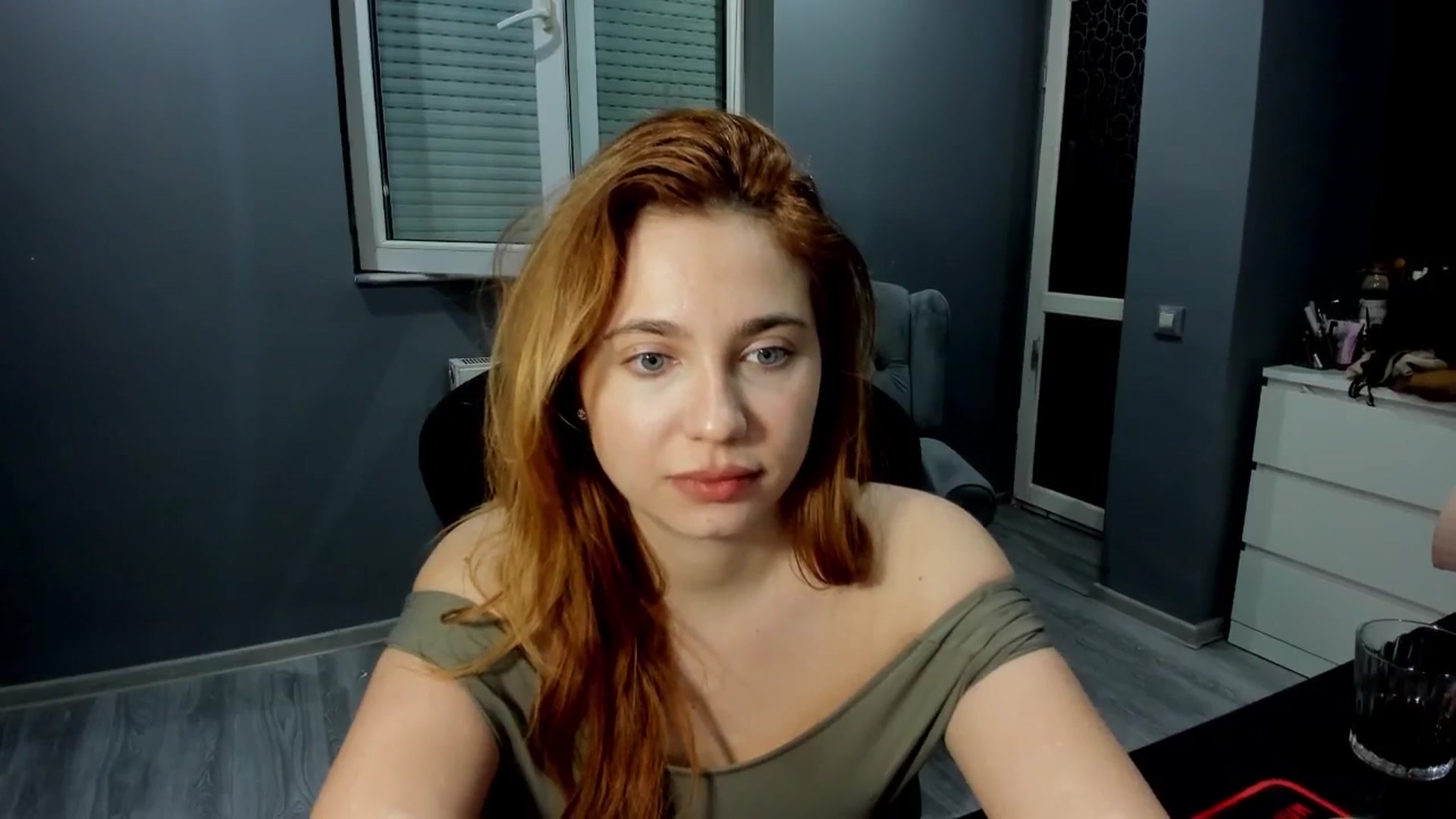 Gallery image thumbnail from BlueeeS's myfreecams stream on, 03/16/2026, 24:36 image 9 of 20
