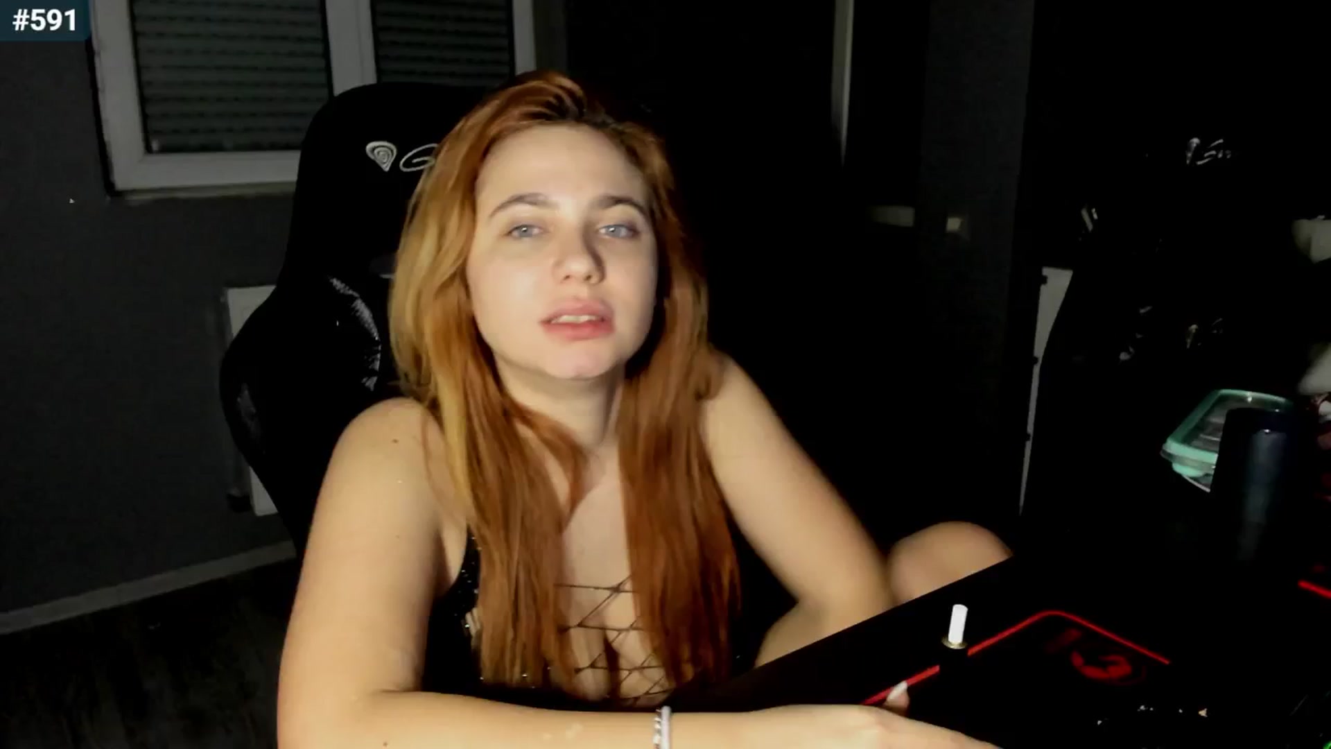 Gallery image thumbnail from BlueeeS's myfreecams stream on, 04/02/2026, 01:46 image 15 of 20