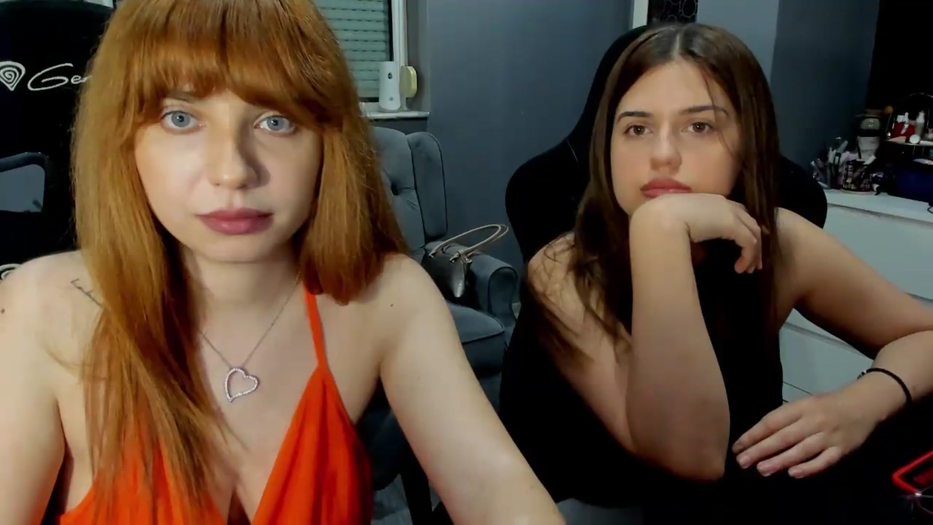 Gallery image thumbnail from BlueeeS's myfreecams stream on, 05/22/2026, 24:02 image 3 of 20