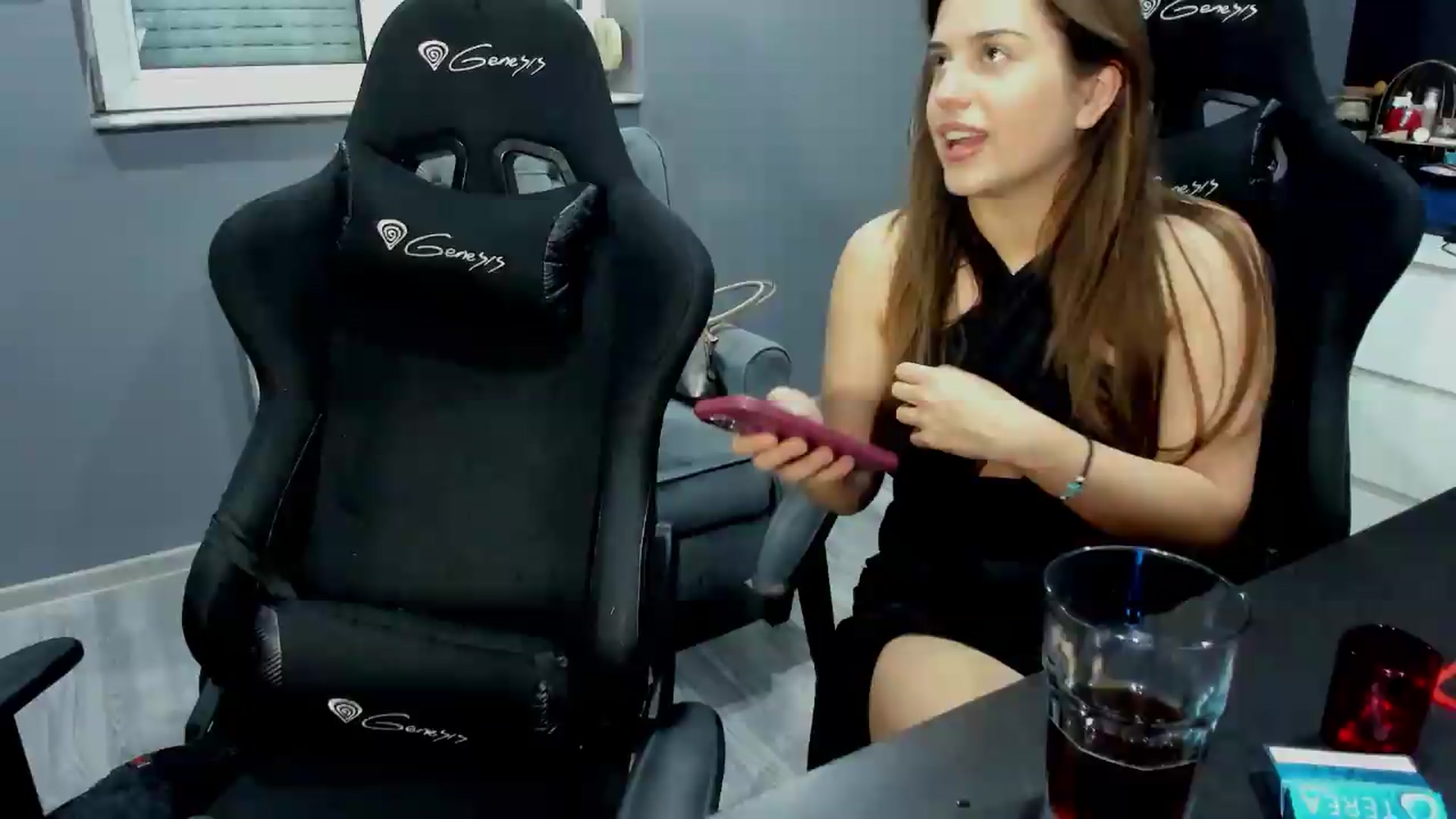 Gallery image thumbnail from BlueeeS's myfreecams stream on, 05/22/2026, 05:58 image 1 of 20