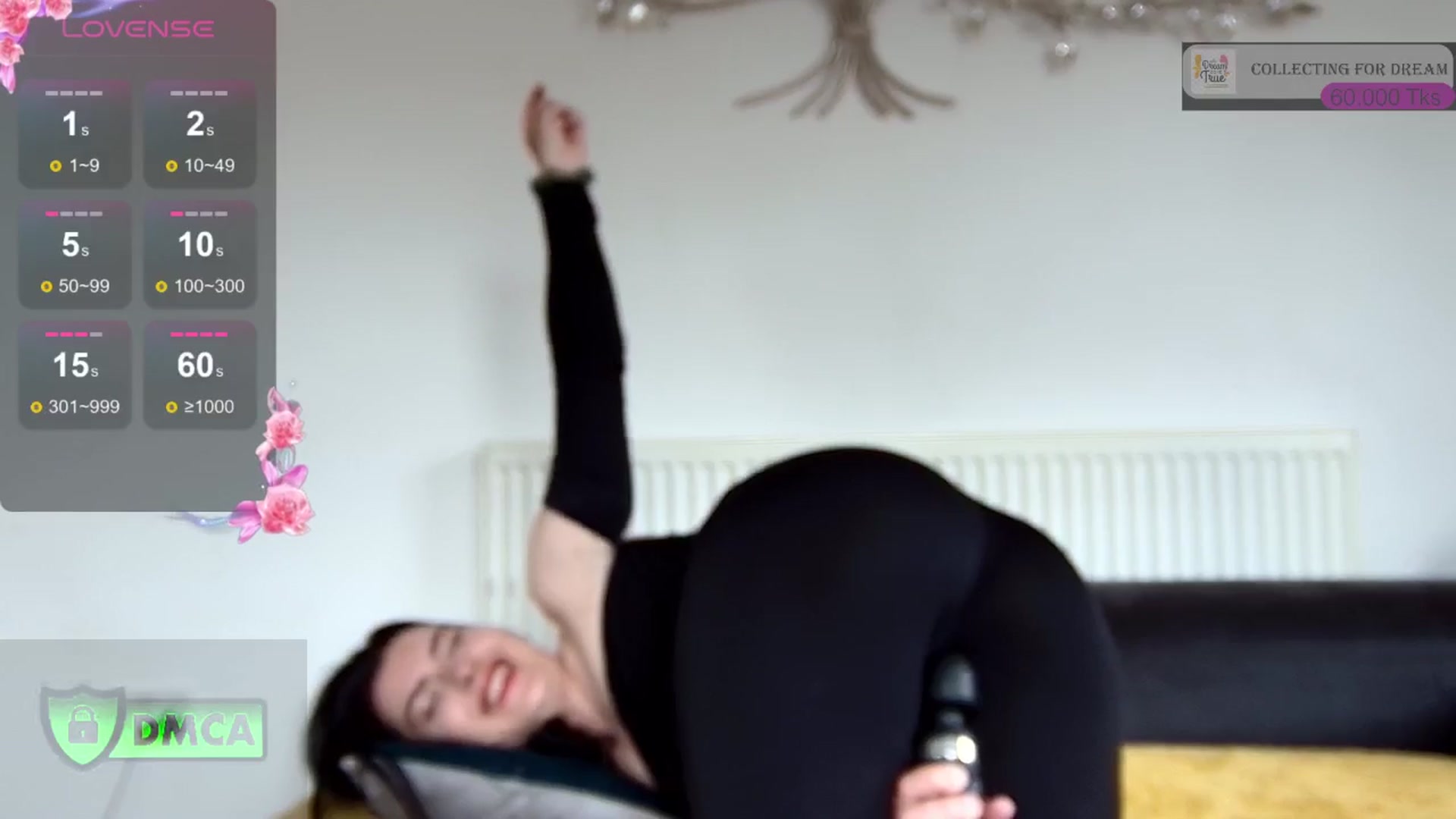Gallery image thumbnail from Blueemotion89's myfreecams stream on, 05/20/2024, 12:03 image 19 of 20