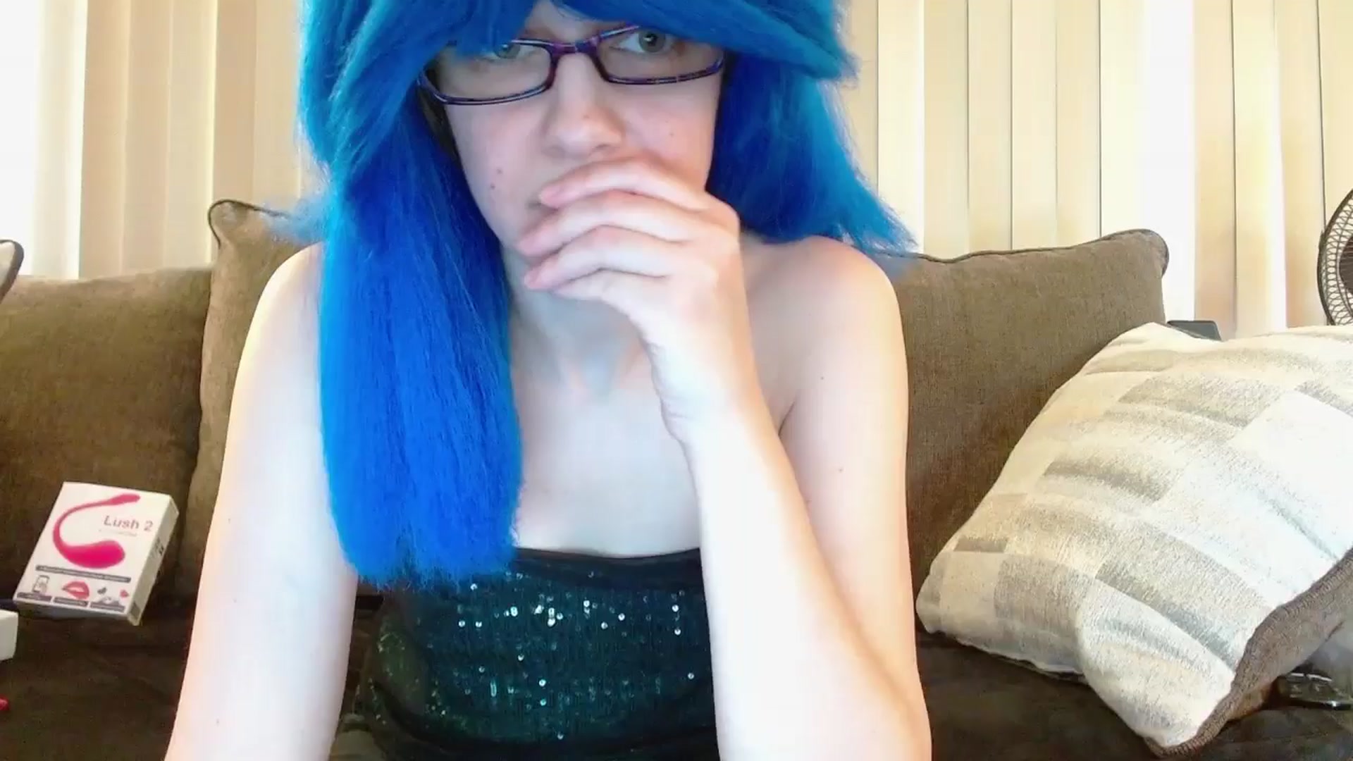 Gallery image thumbnail from Bluerazz18's myfreecams stream on, 05/26/2025, 19:23 image 8 of 20