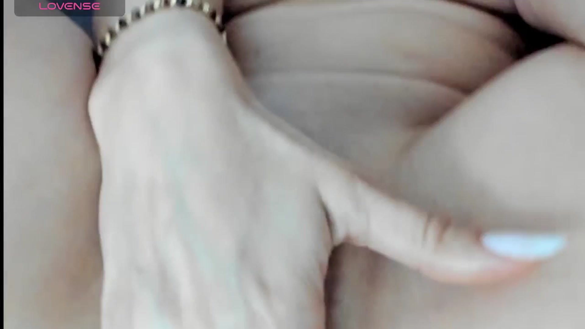 Gallery image thumbnail from BlueyesC's myfreecams stream on, 08/30/2025, 16:14 image 13 of 20