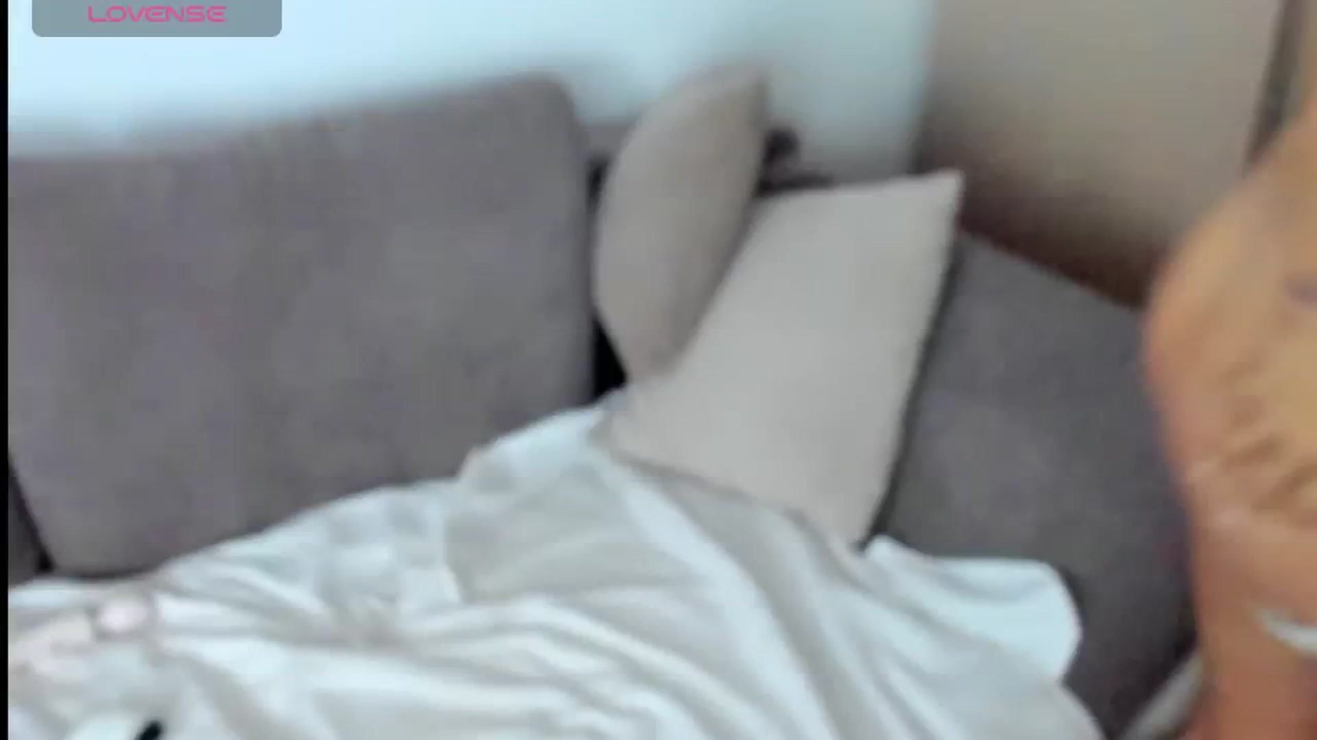 Gallery image thumbnail from BlueyesC's myfreecams stream on, 09/11/2025, 14:50 image 11 of 20