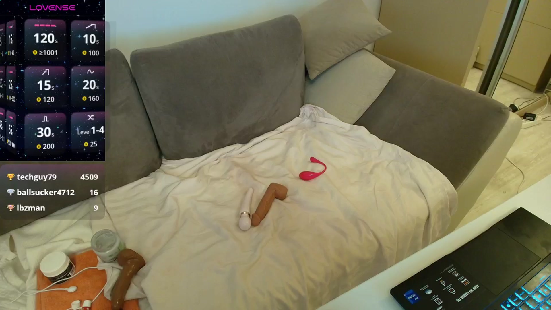 Gallery image thumbnail from BlueyesC's myfreecams stream on, 01/30/2026, 15:22 image 7 of 20