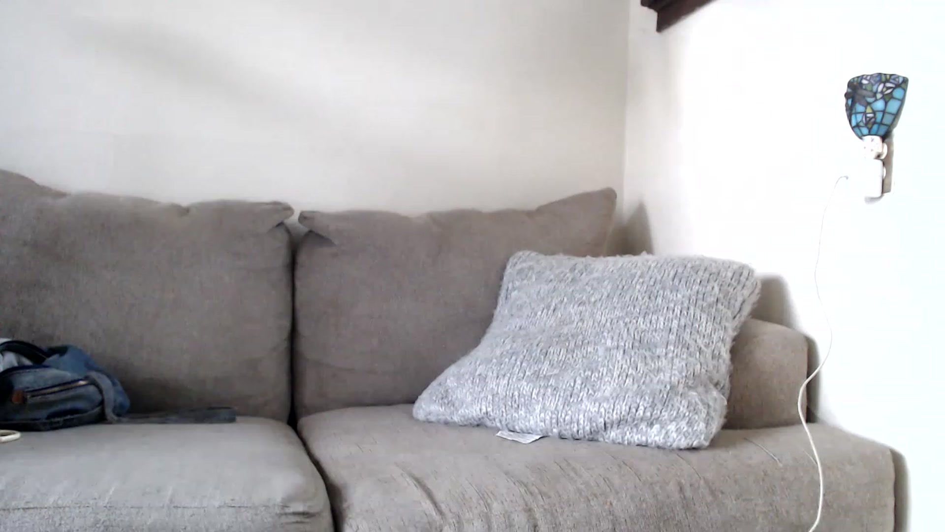 Gallery image thumbnail from Bluntgirl's myfreecams stream on, 12/19/2022, 21:33 image 6 of 20