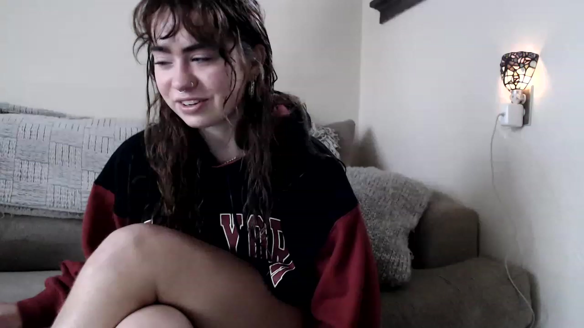 Gallery image thumbnail from Bluntgirl's myfreecams stream on, 12/20/2022, 20:48 image 9 of 20