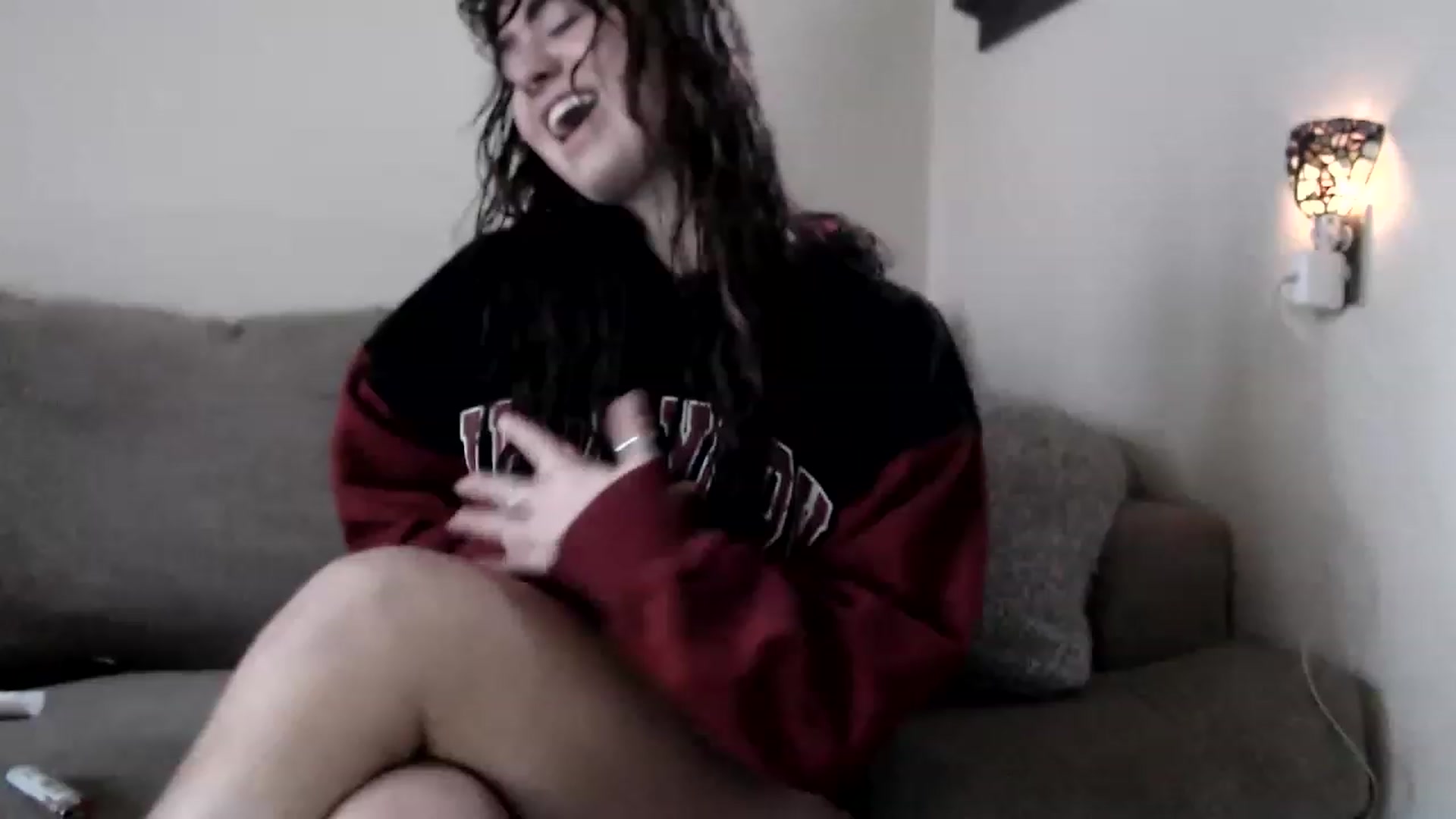Gallery image thumbnail from Bluntgirl's myfreecams stream on, 12/20/2022, 20:48 image 1 of 20