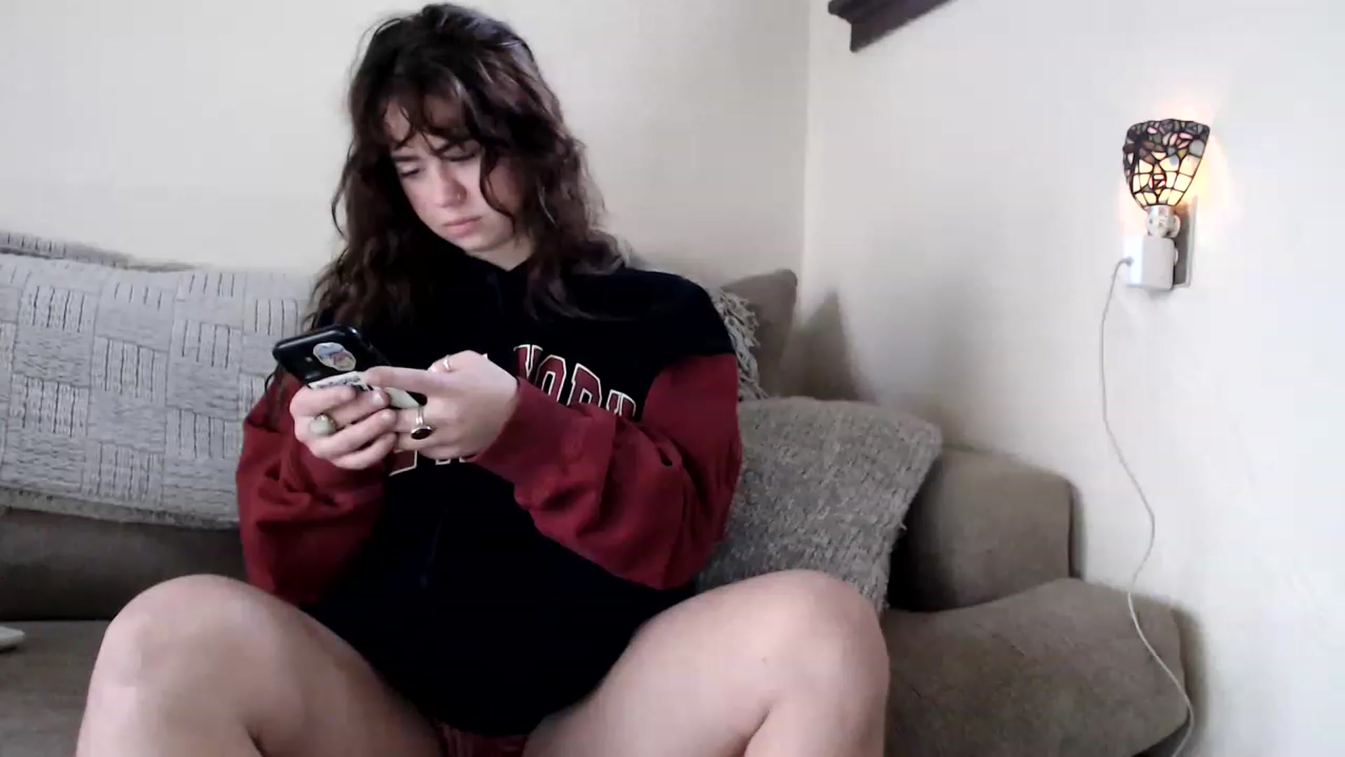 Gallery image thumbnail from Bluntgirl's myfreecams stream on, 12/20/2022, 20:48 image 16 of 20