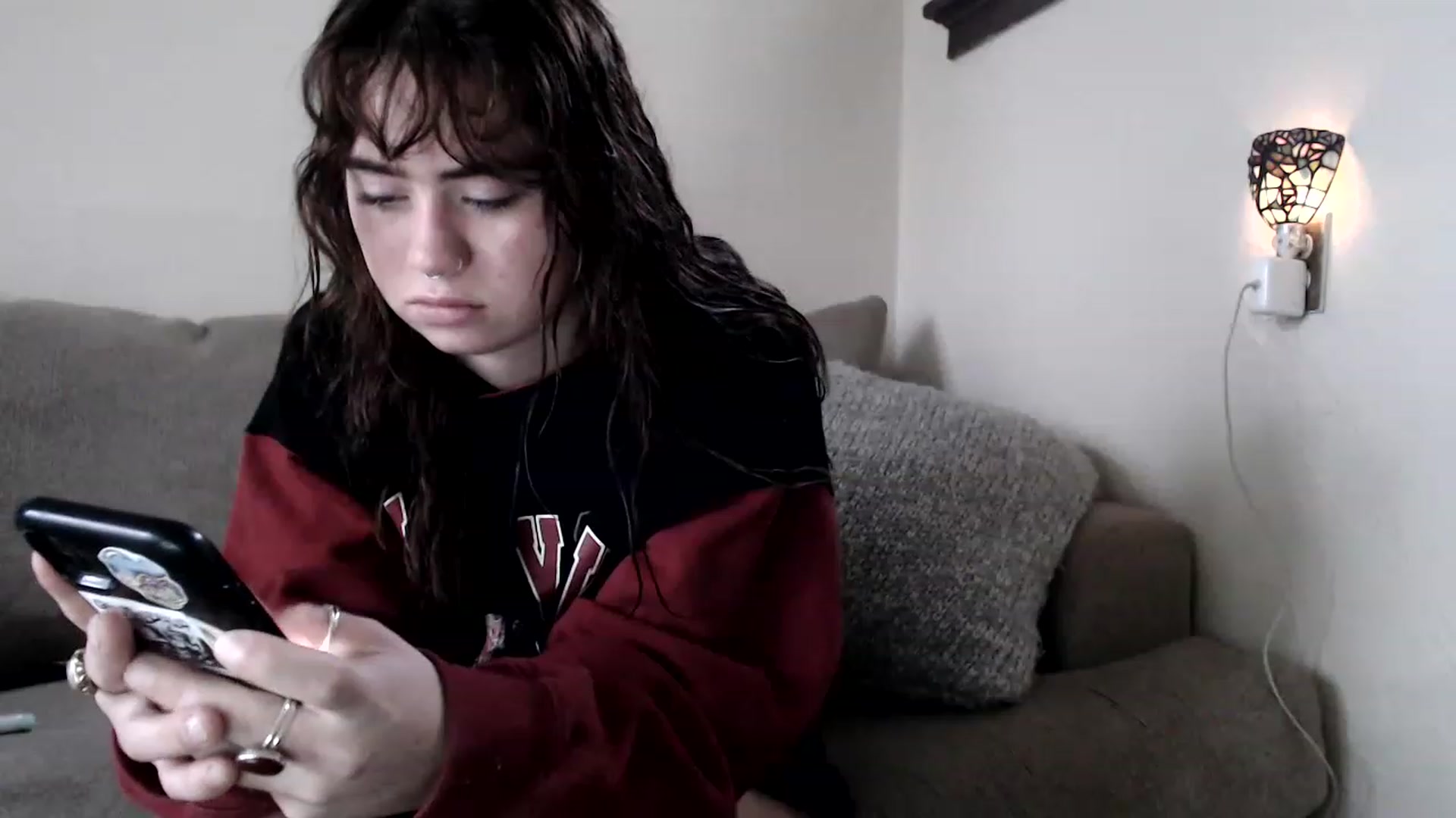 Gallery image thumbnail from Bluntgirl's myfreecams stream on, 12/20/2022, 20:48 image 7 of 20