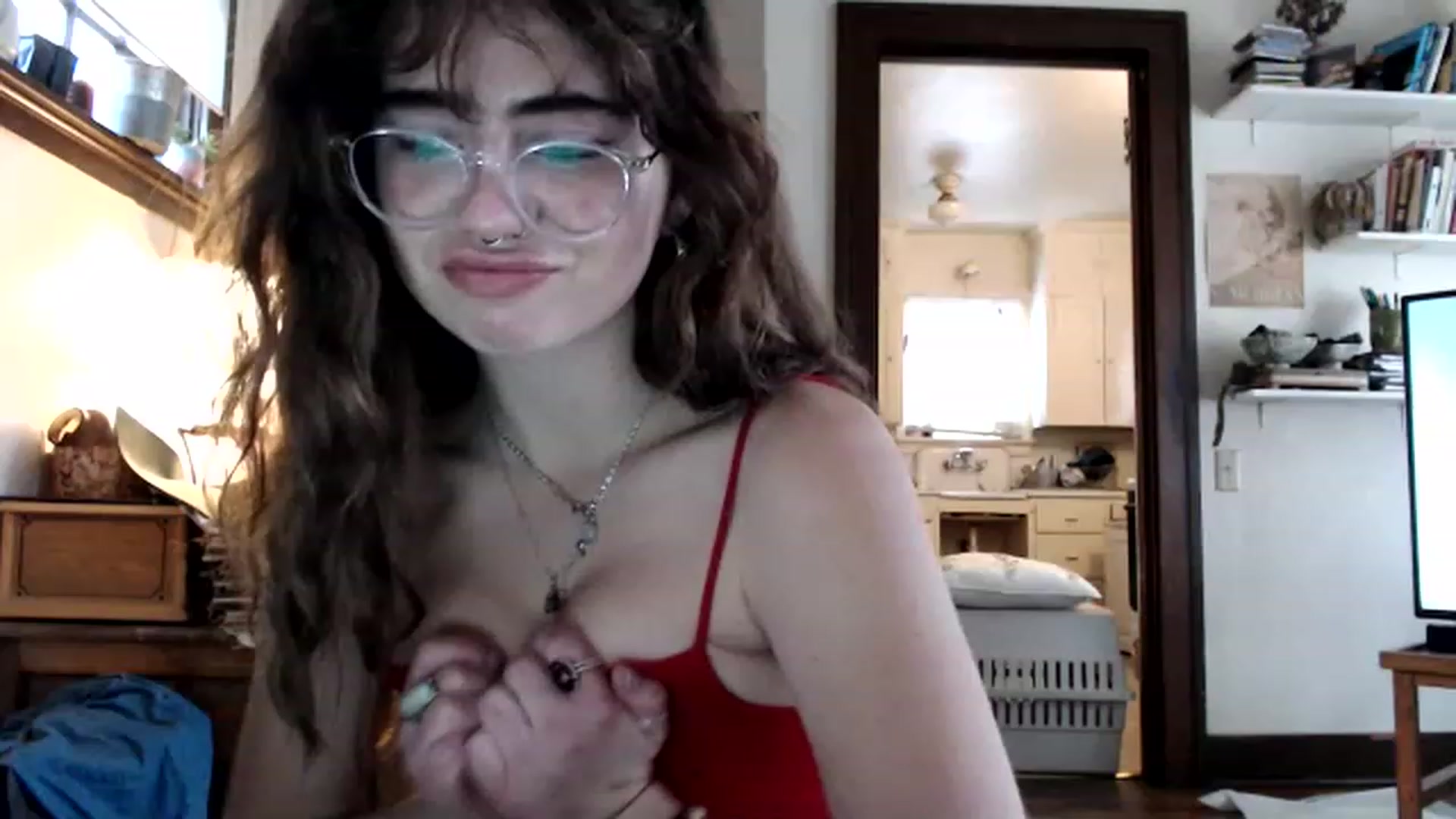 Gallery image thumbnail from Bluntgirl's myfreecams stream on, 01/20/2023, 20:58 image 18 of 20