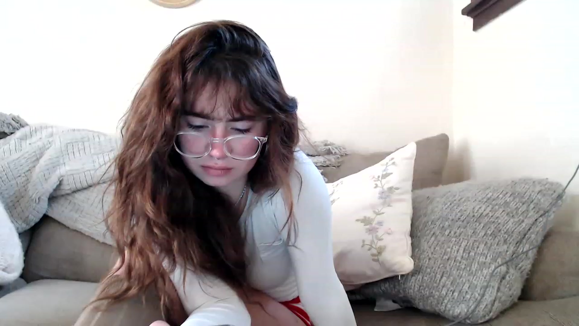 Gallery image thumbnail from Bluntgirl's myfreecams stream on, 01/23/2023, 24:05 image 4 of 20