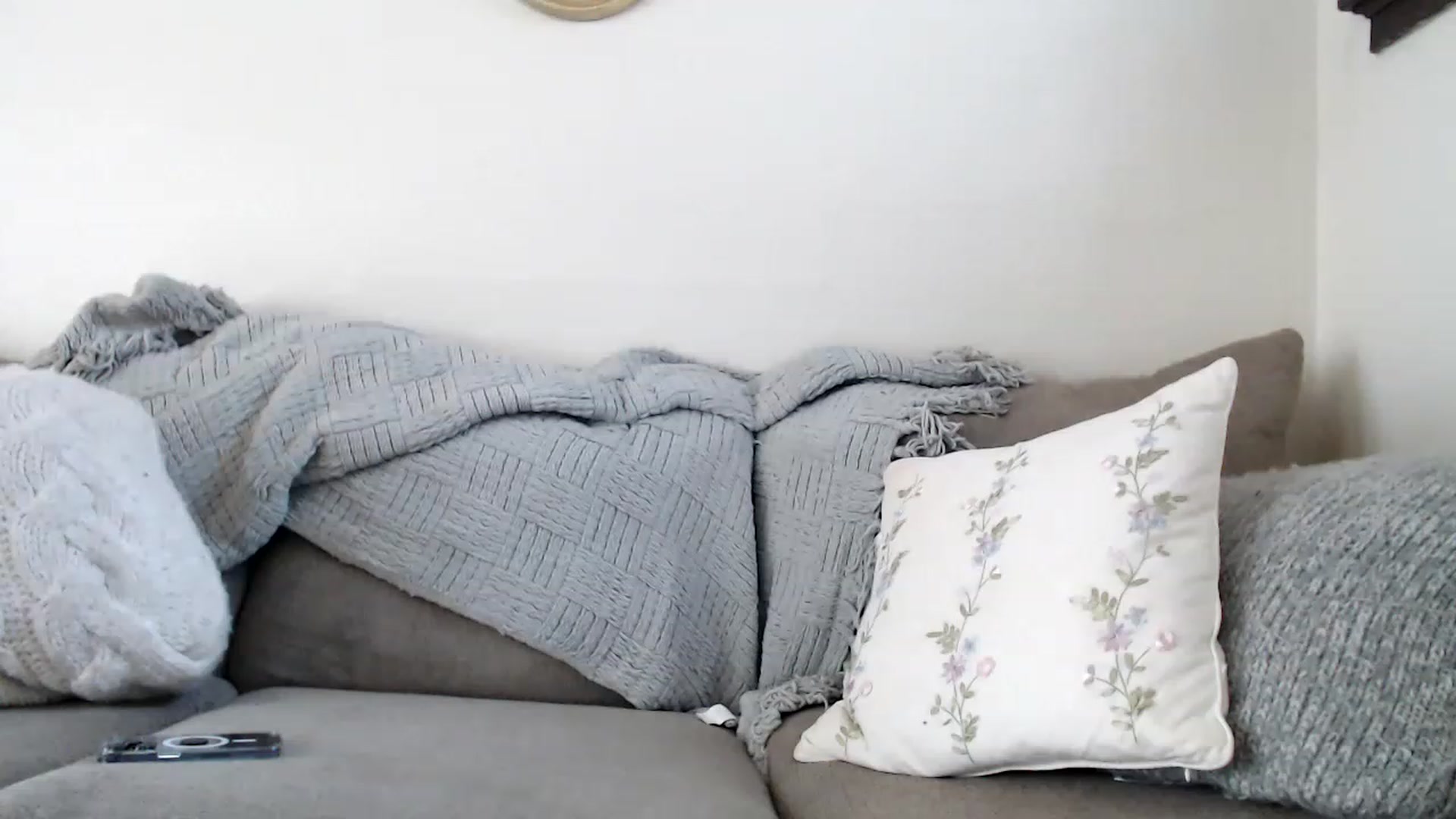 Gallery image thumbnail from Bluntgirl's myfreecams stream on, 01/23/2023, 24:05 image 6 of 20