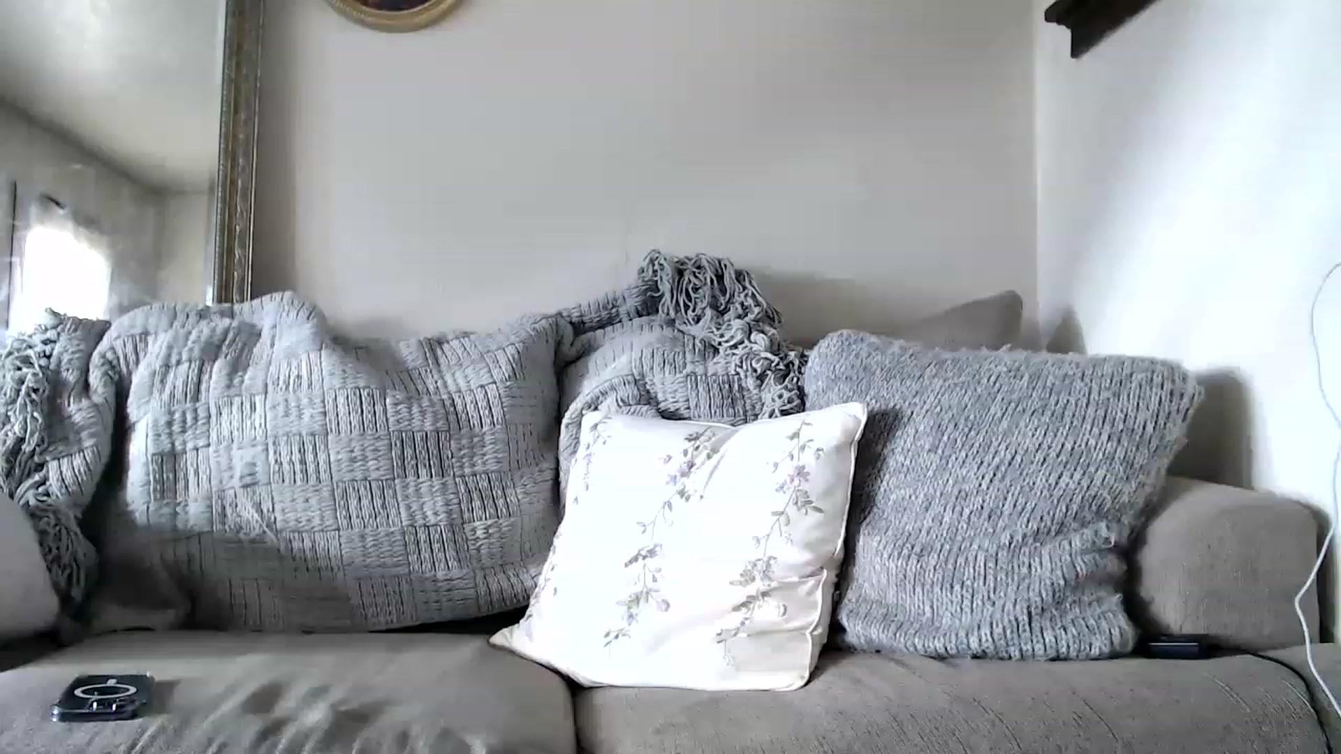 Gallery image thumbnail from Bluntgirl's myfreecams stream on, 01/29/2023, 19:51 image 6 of 20