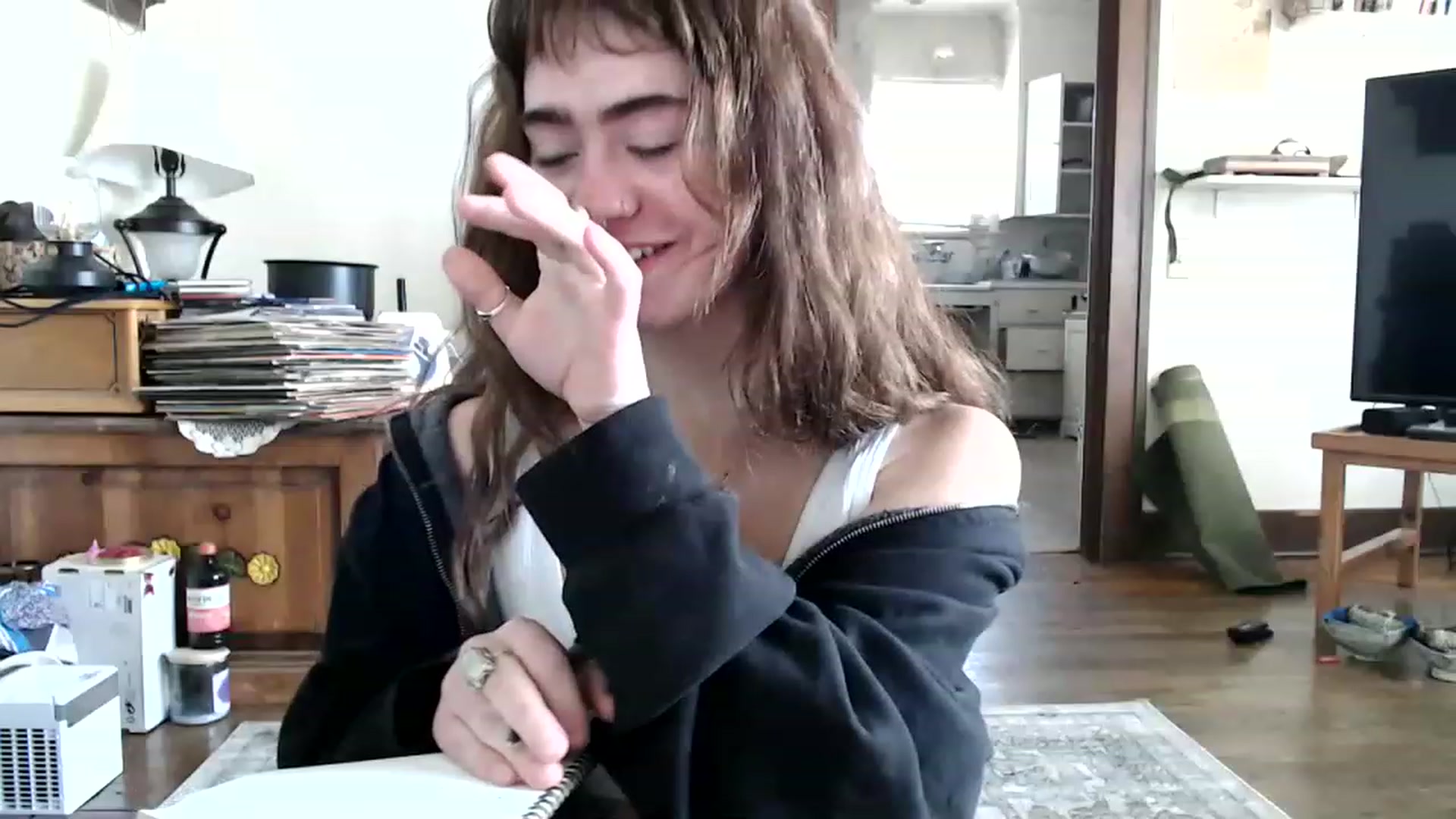 Gallery image thumbnail from Bluntgirl's myfreecams stream on, 02/06/2023, 19:23 image 5 of 20