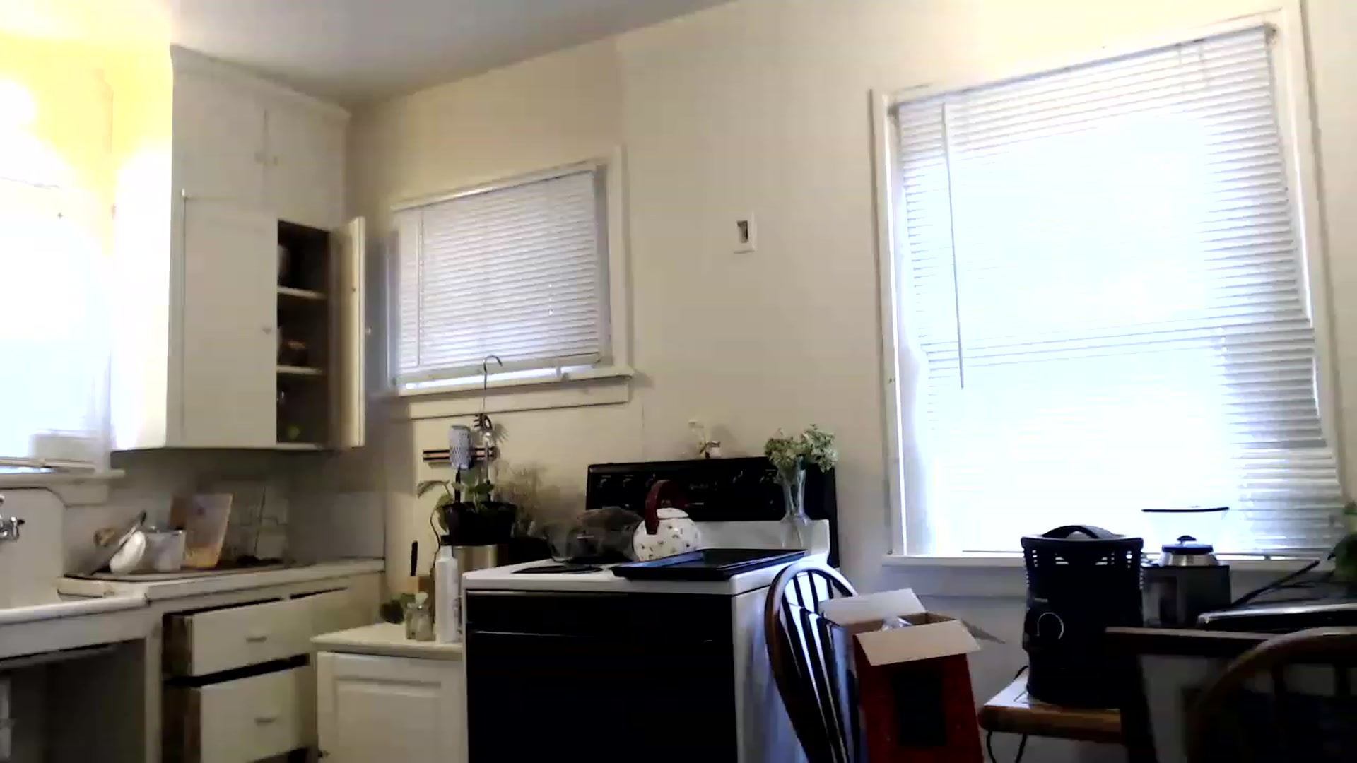 Gallery image thumbnail from Bluntgirl's myfreecams stream on, 02/07/2023, 19:52 image 16 of 20