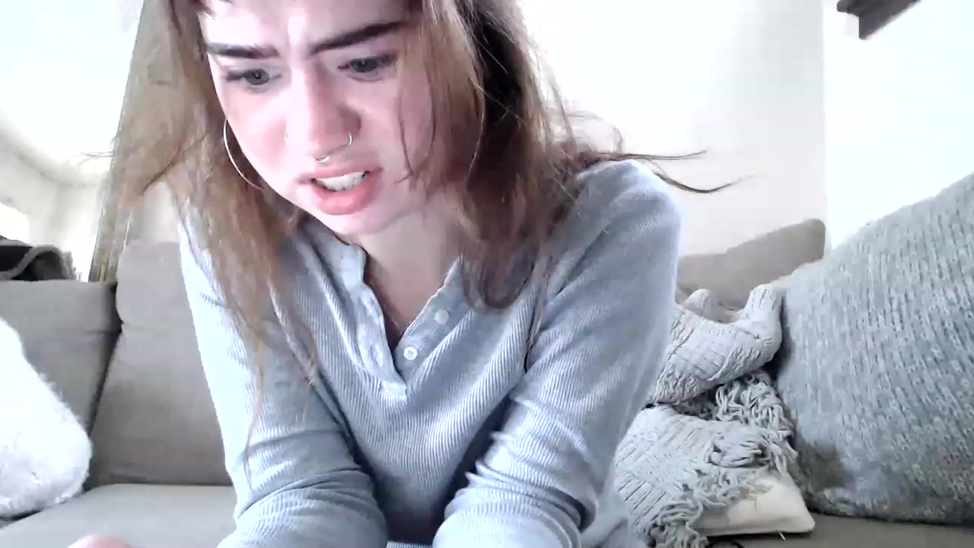 Gallery image thumbnail from Bluntgirl's myfreecams stream on, 02/15/2023, 21:06 image 7 of 20