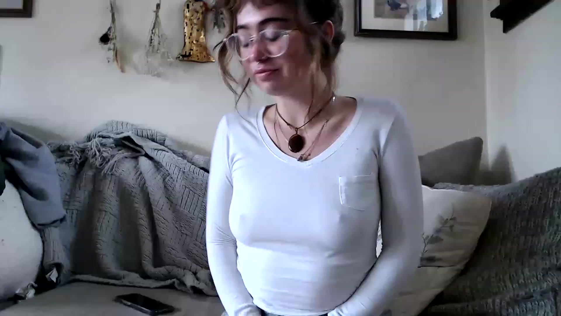 Gallery image thumbnail from Bluntgirl's myfreecams stream on, 03/29/2023, 18:56 image 20 of 20
