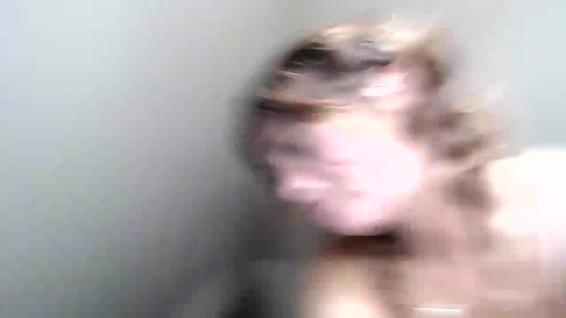 Gallery image thumbnail from Bluntgirl's myfreecams stream on, 09/11/2023, 20:15 image 11 of 20