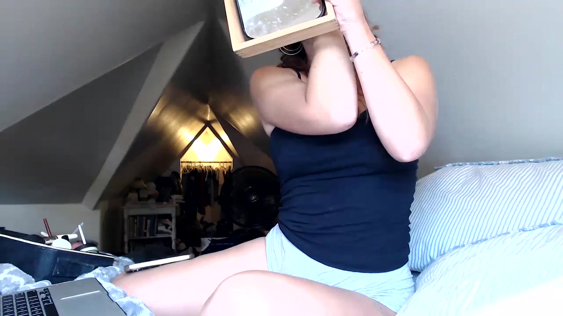 Gallery image thumbnail from Bluntgirl's myfreecams stream on, 09/20/2023, 21:37 image 13 of 20