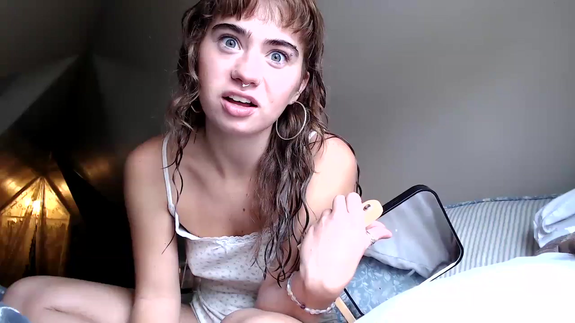 Gallery image thumbnail from Bluntgirl's myfreecams stream on, 09/28/2023, 18:38 image 8 of 20