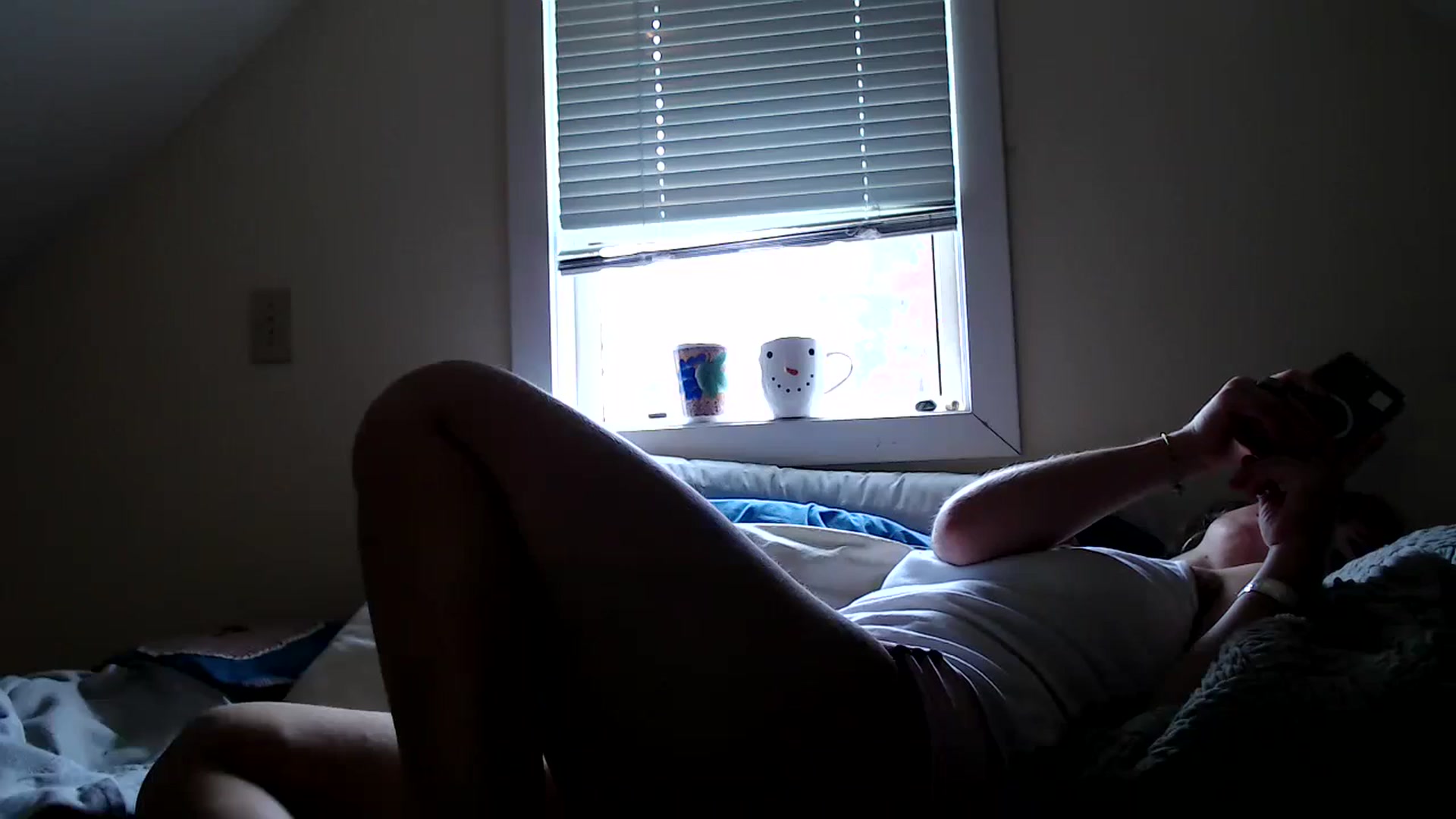 Gallery image thumbnail from Bluntgirl's myfreecams stream on, 10/20/2023, 18:58 image 6 of 20