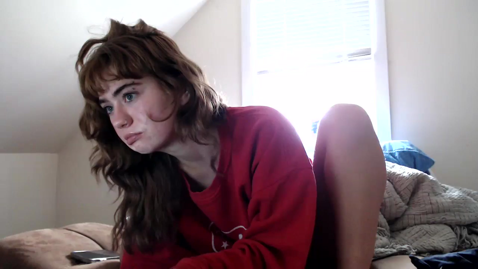 Gallery image thumbnail from Bluntgirl's myfreecams stream on, 10/22/2023, 21:09 image 16 of 20