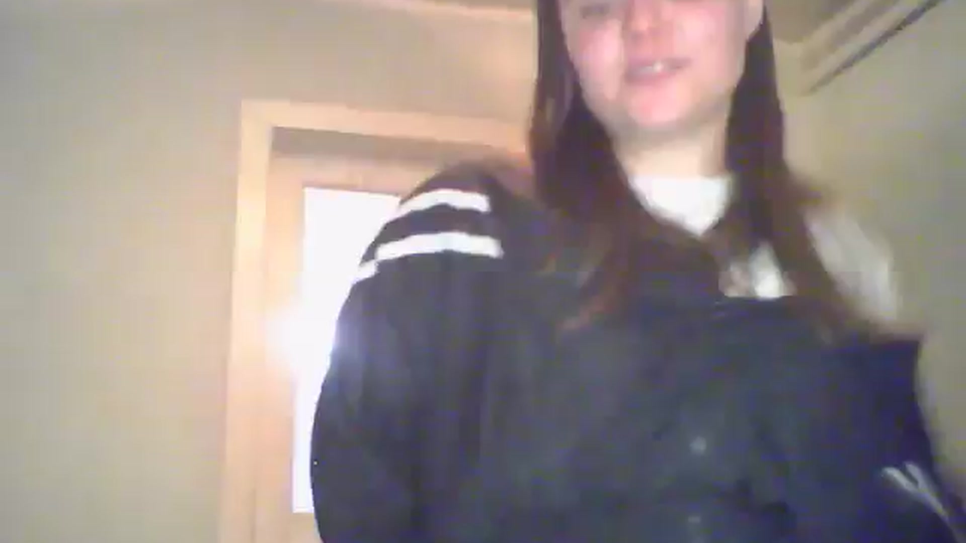 Gallery image thumbnail from Blush_Noir's myfreecams stream on, 12/17/2024, 08:43 image 9 of 20