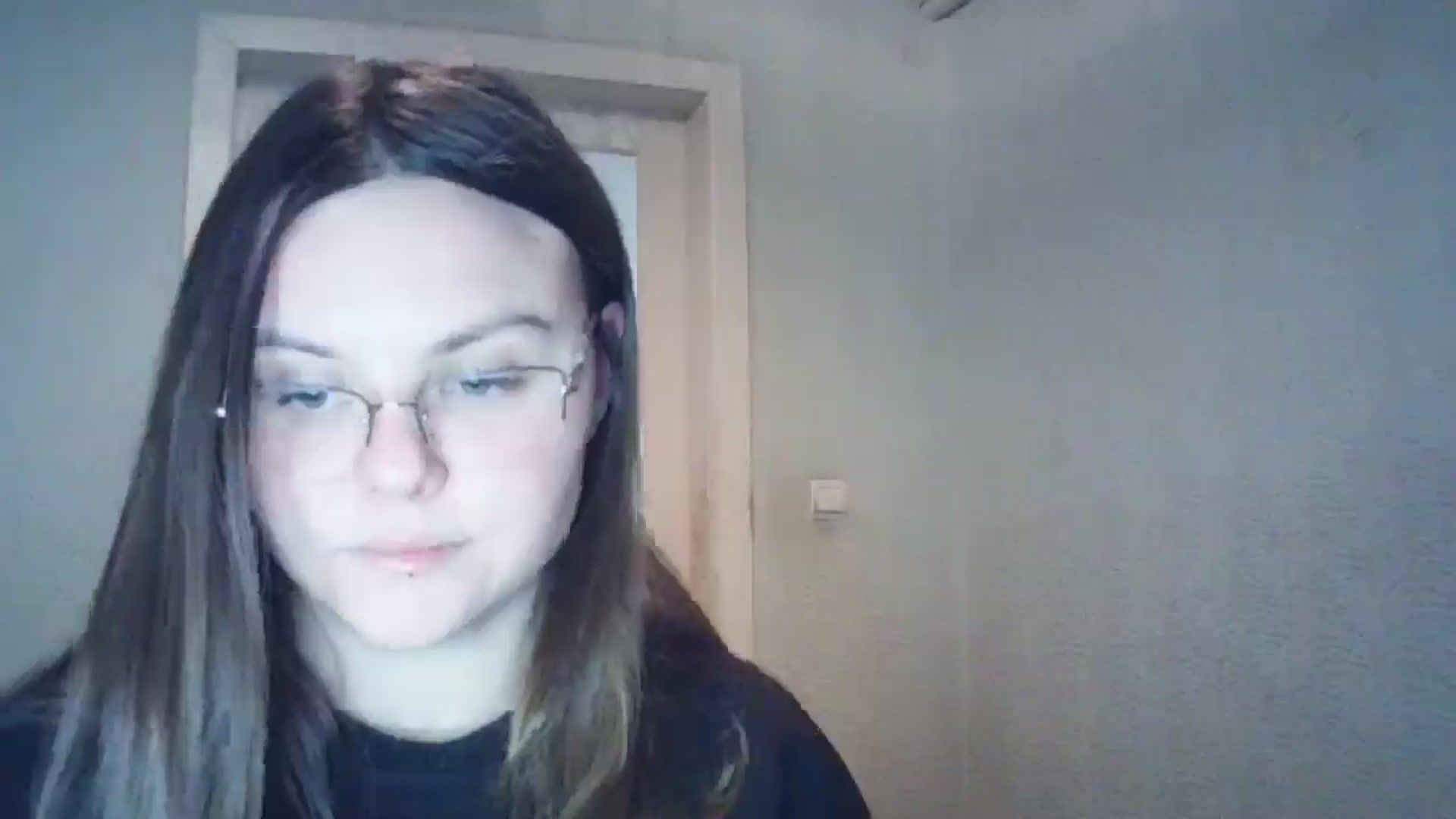Gallery image thumbnail from Blush_Noir's myfreecams stream on, 12/19/2024, 16:51 image 6 of 20