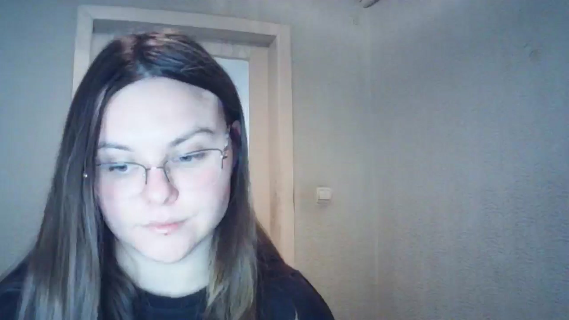 Gallery image thumbnail from Blush_Noir's myfreecams stream on, 12/19/2024, 16:51 image 7 of 20