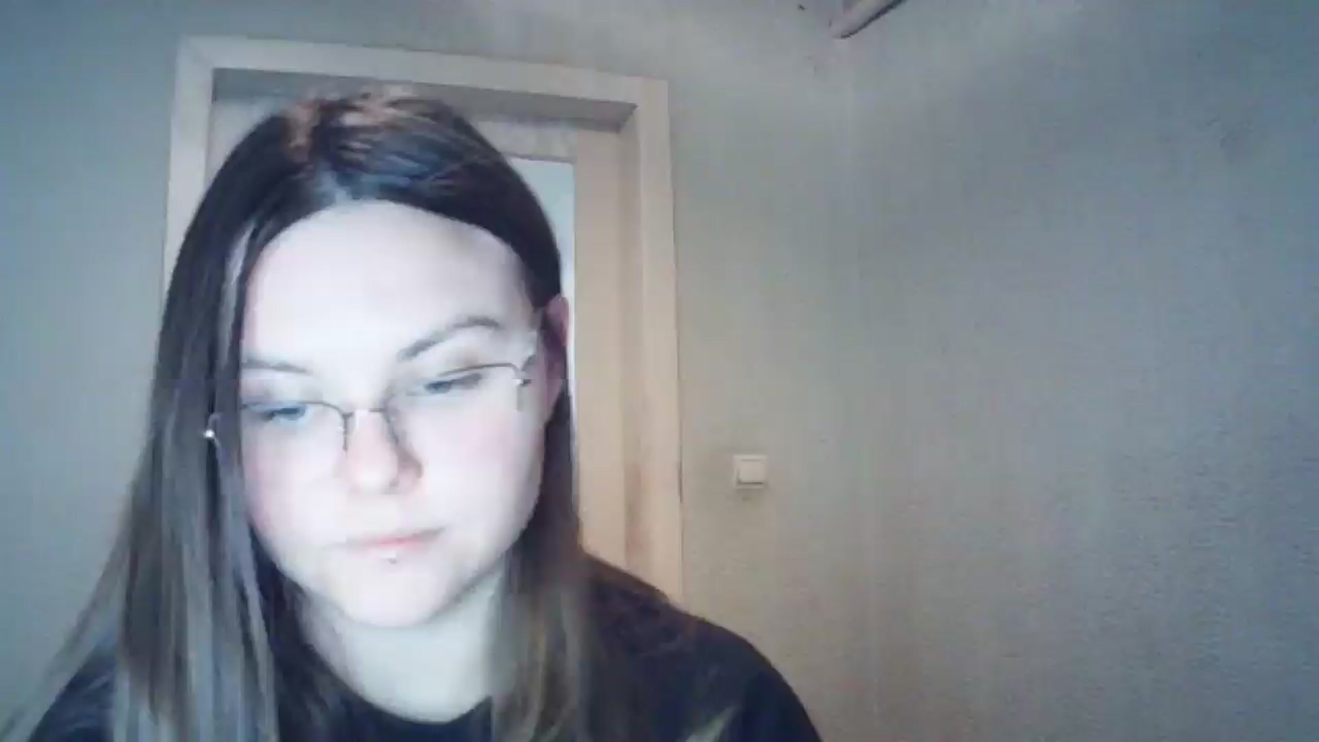 Gallery image thumbnail from Blush_Noir's myfreecams stream on, 12/19/2024, 16:51 image 13 of 20