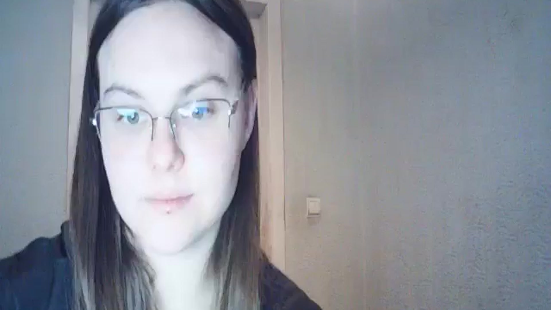Gallery image thumbnail from Blush_Noir's myfreecams stream on, 12/19/2024, 17:58 image 8 of 20