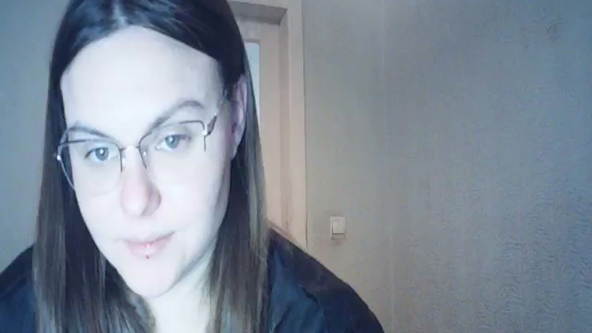 Gallery image thumbnail from Blush_Noir's myfreecams stream on, 12/19/2024, 17:58 image 13 of 20