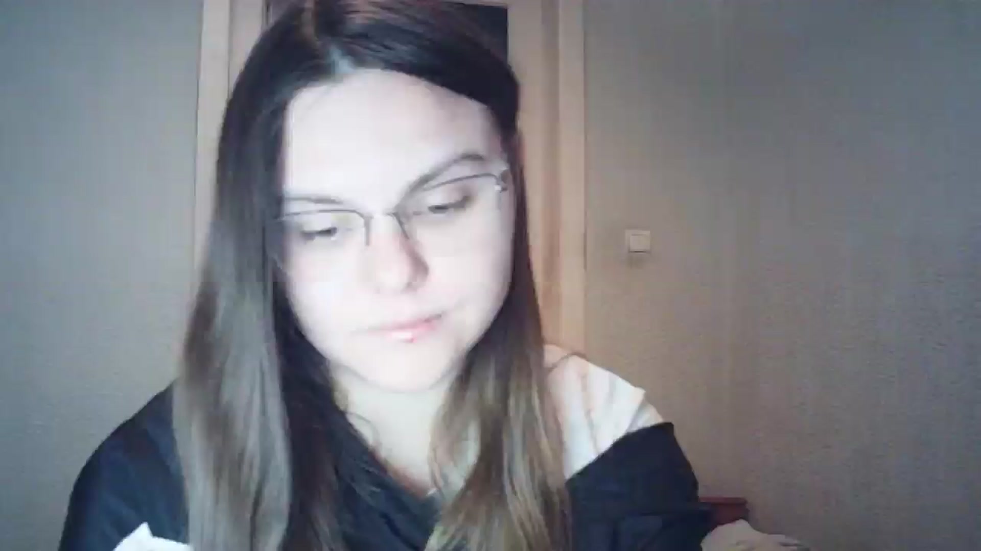 Gallery image thumbnail from Blush_Noir's myfreecams stream on, 12/20/2024, 13:39 image 5 of 20