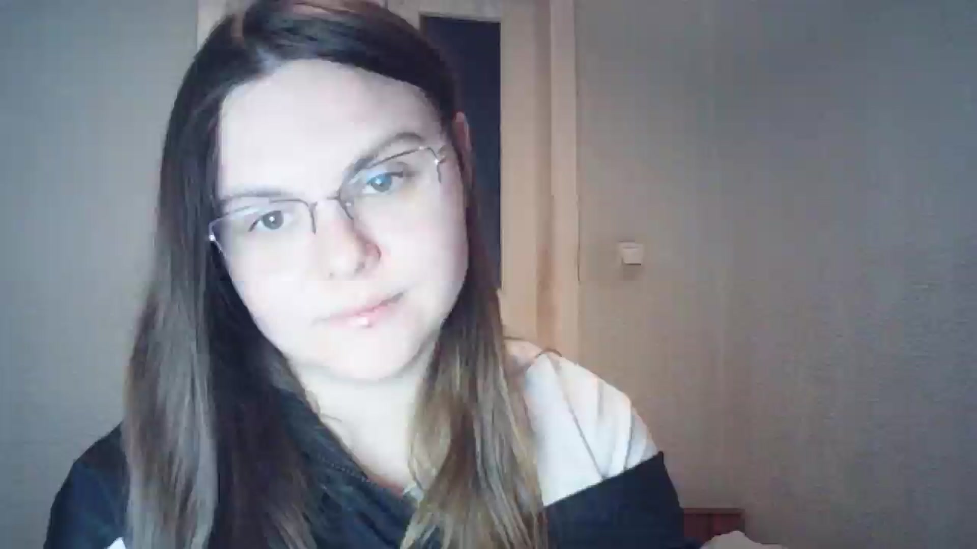 Gallery image thumbnail from Blush_Noir's myfreecams stream on, 12/20/2024, 13:39 image 6 of 20