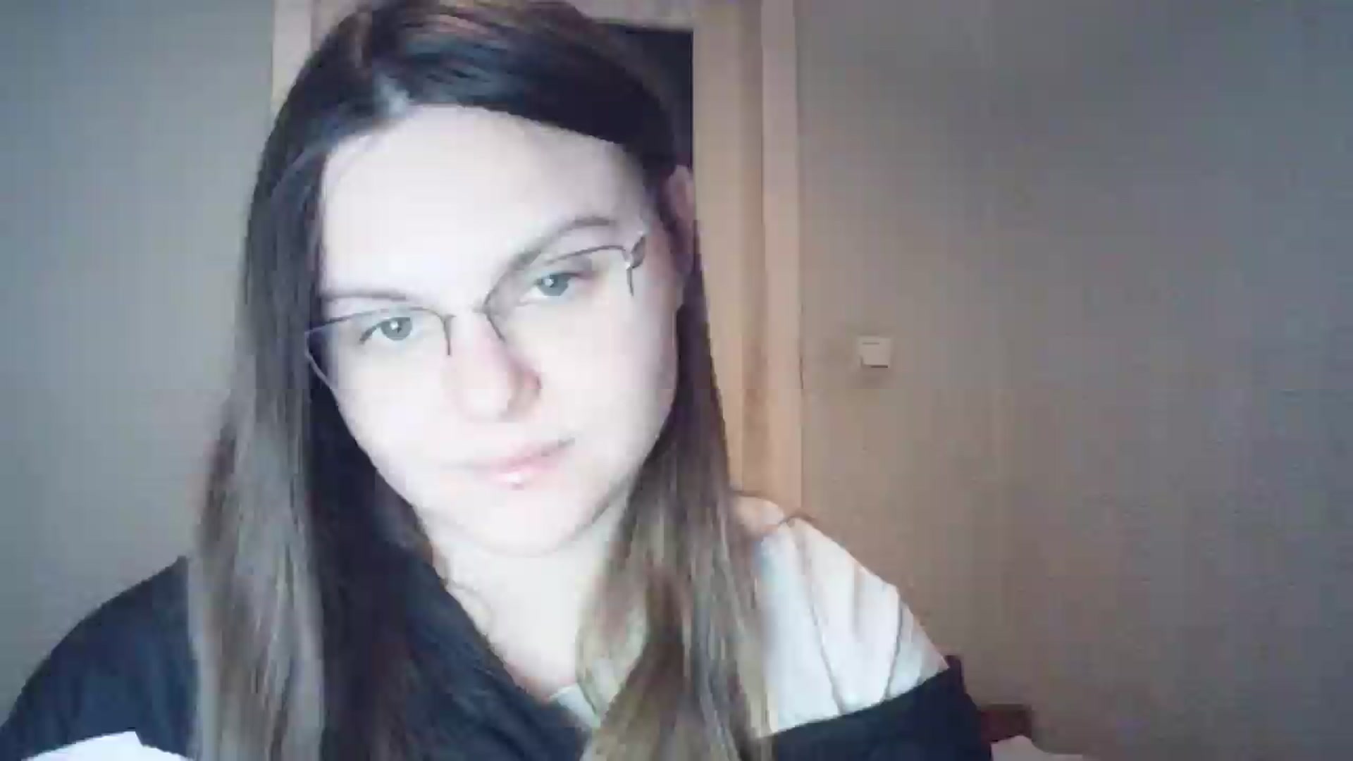 Gallery image thumbnail from Blush_Noir's myfreecams stream on, 12/20/2024, 13:39 image 8 of 20