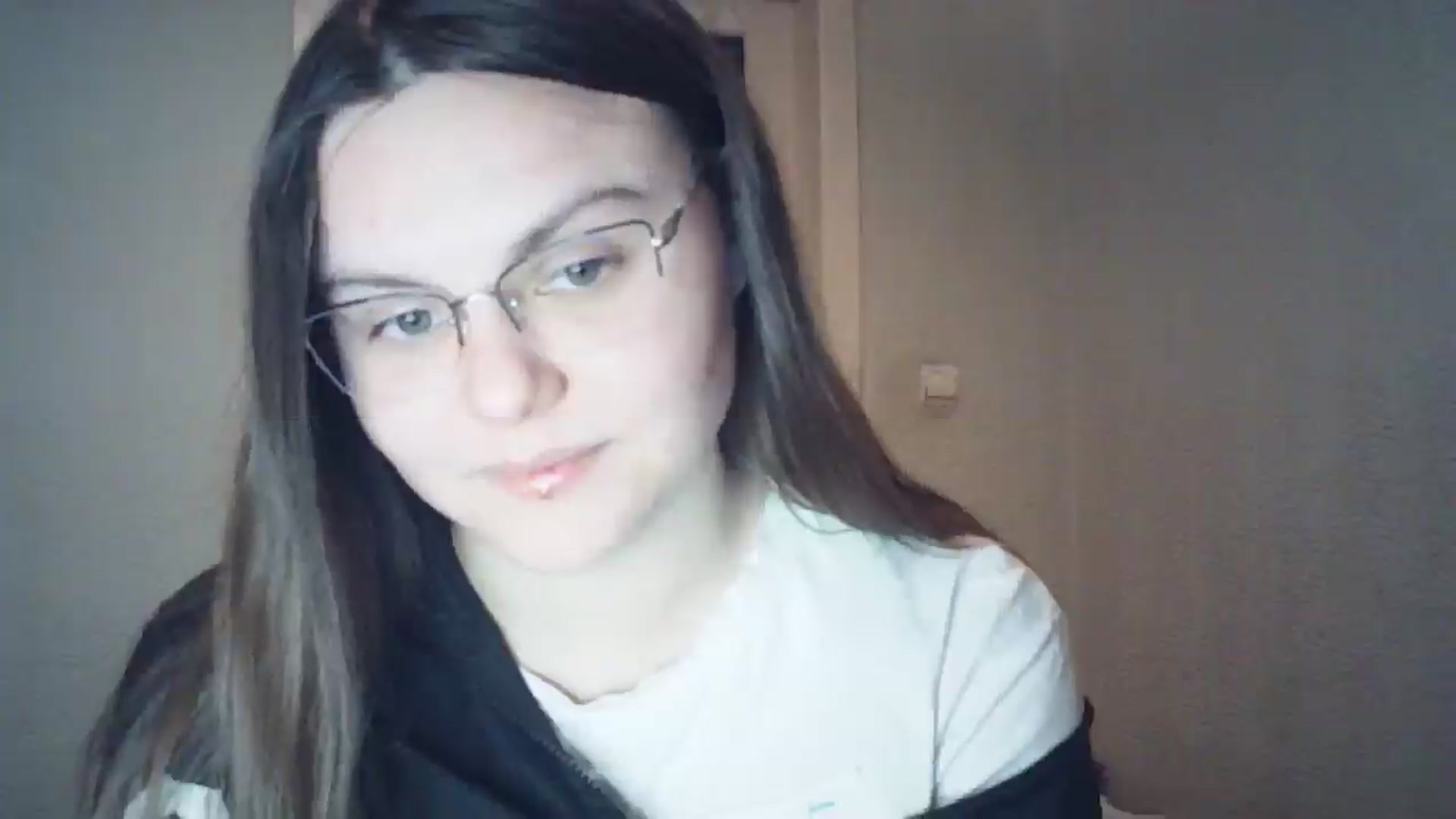 Gallery image thumbnail from Blush_Noir's myfreecams stream on, 12/20/2024, 13:53 image 7 of 20